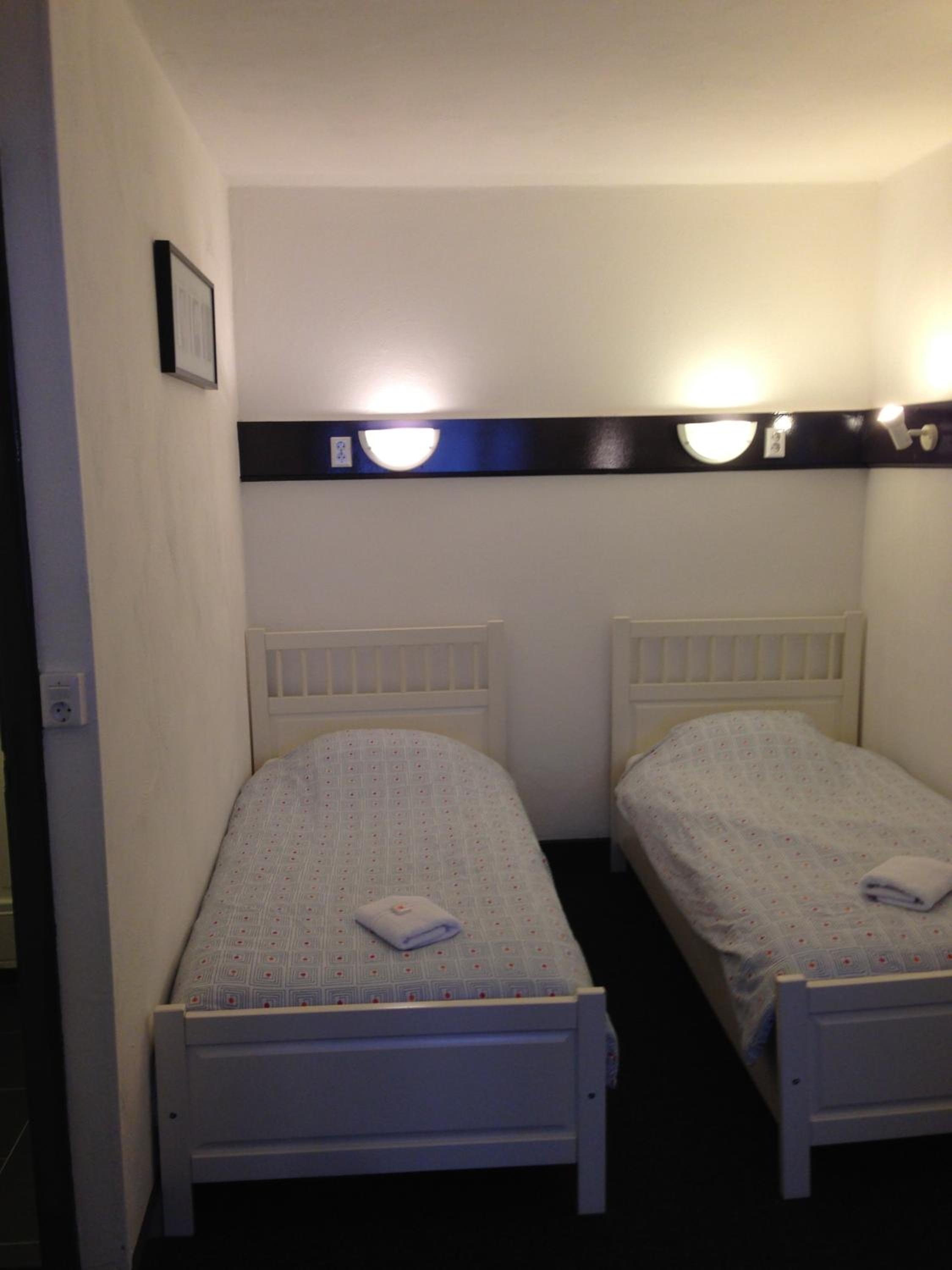 Standard Double or Twin Room with Shared Bathroom photo 2