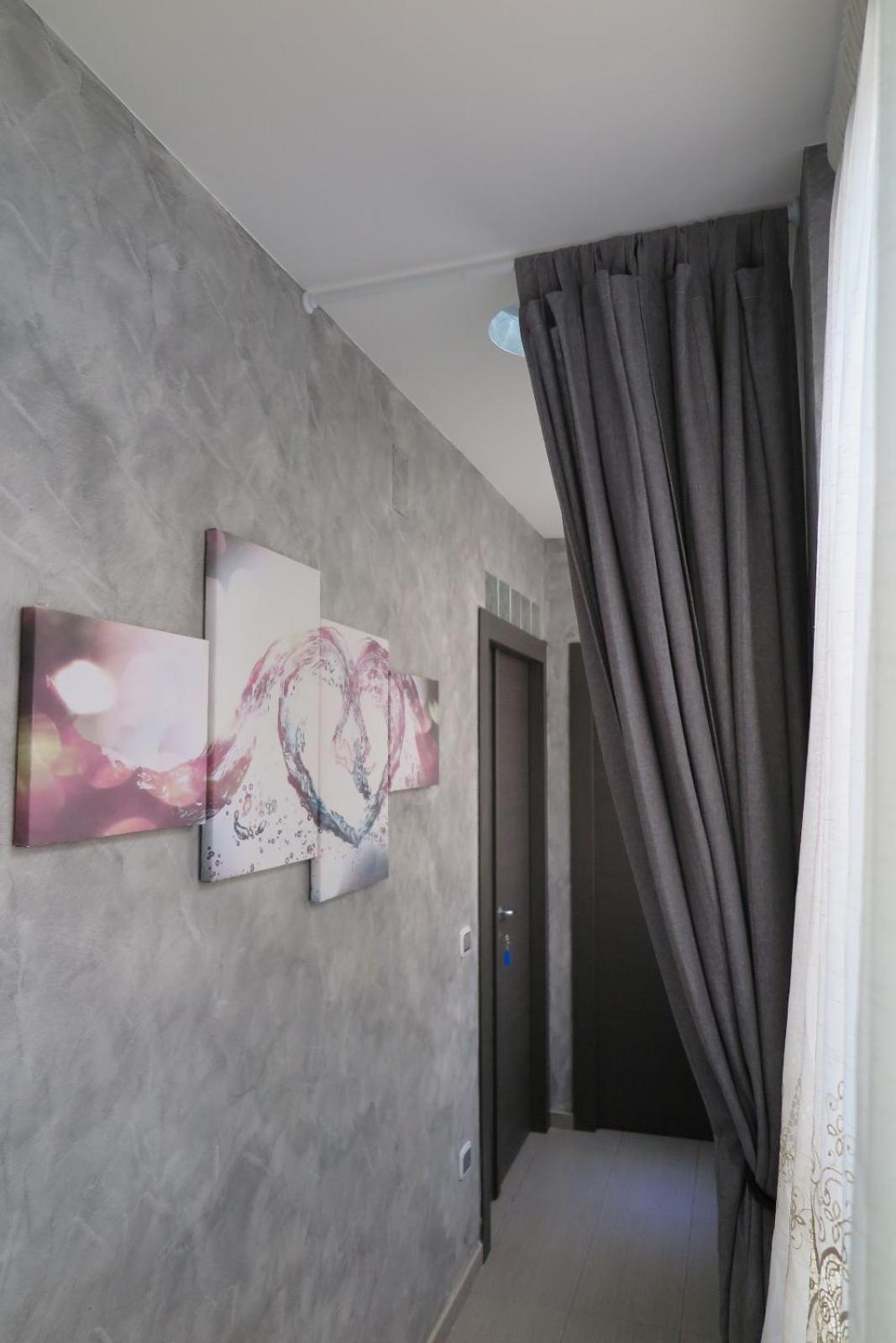 Triple Room with Private Bathroom photo 2
