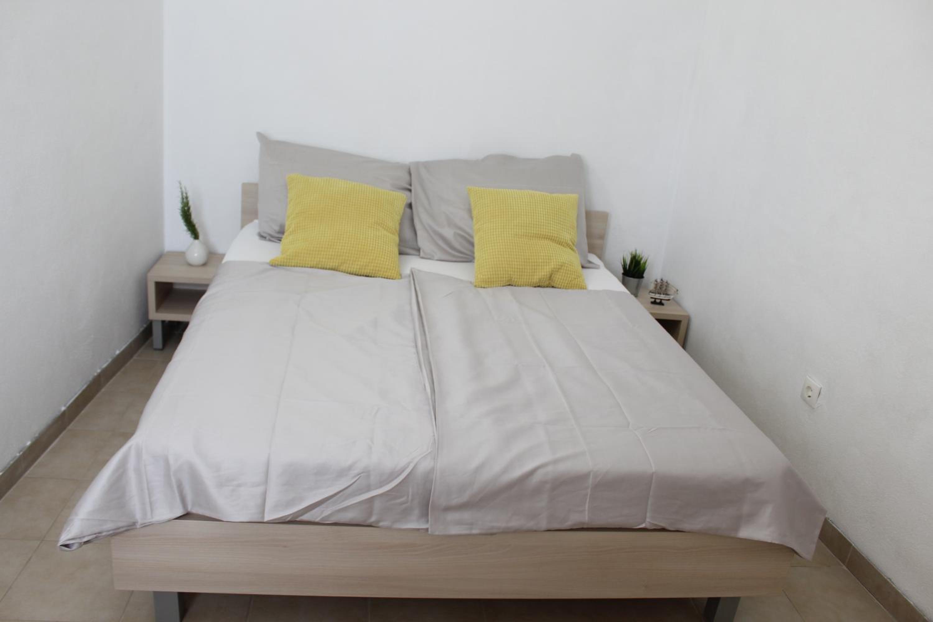 Apartment photo 1