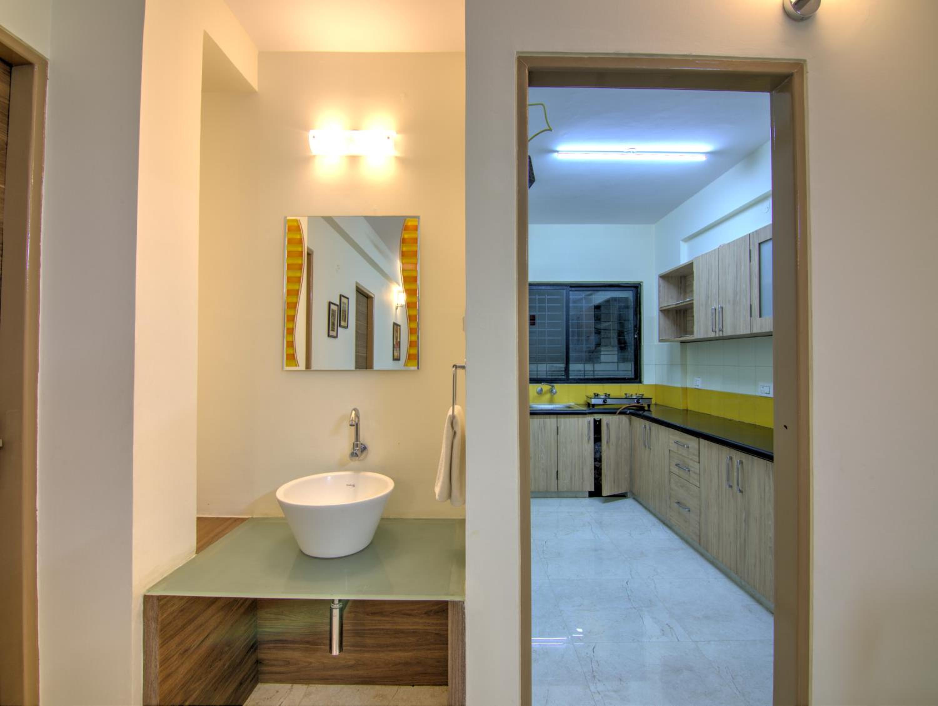 Two-Bedroom Apartment - Photo 4