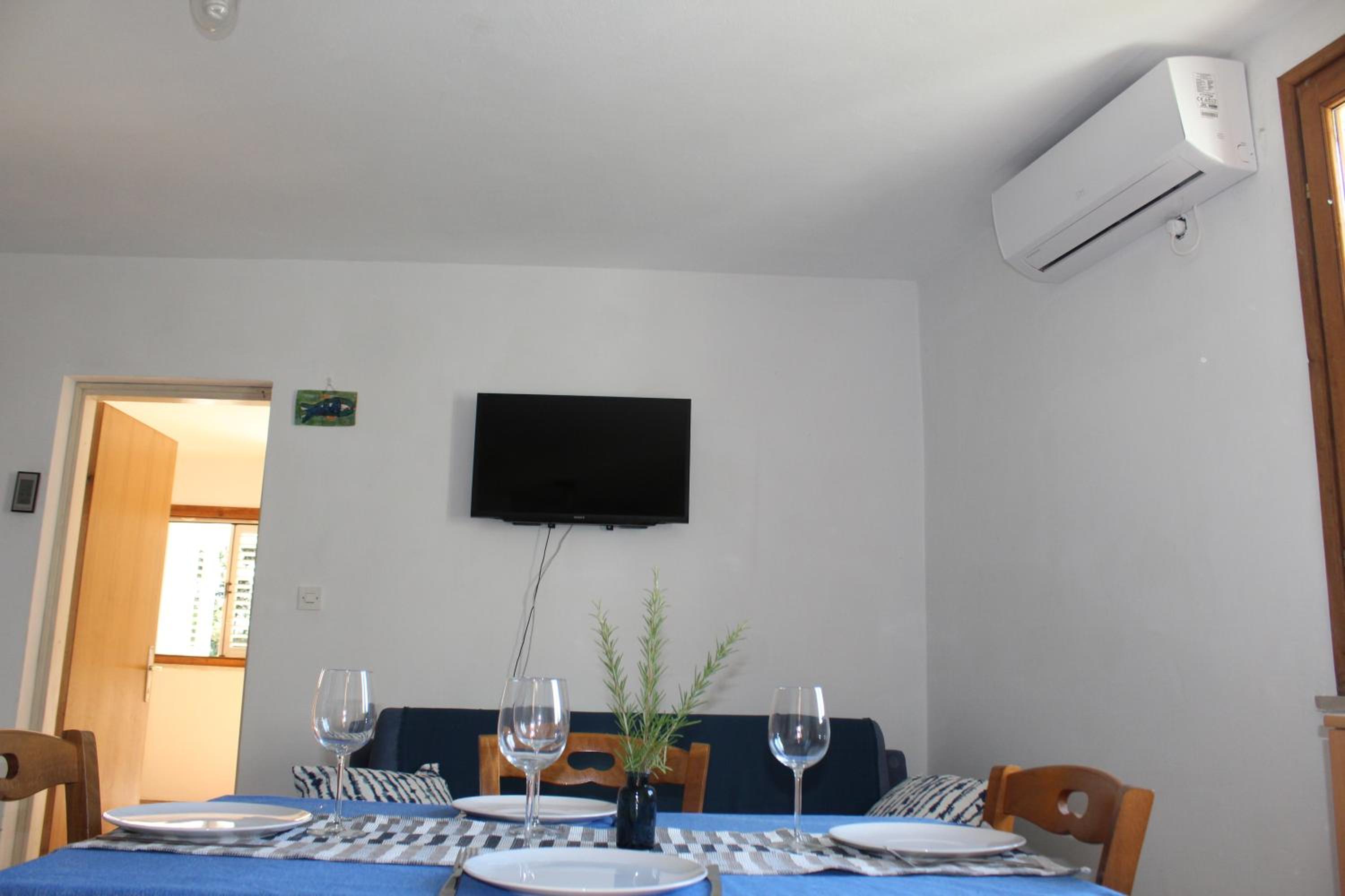 Apartment - Photo 23