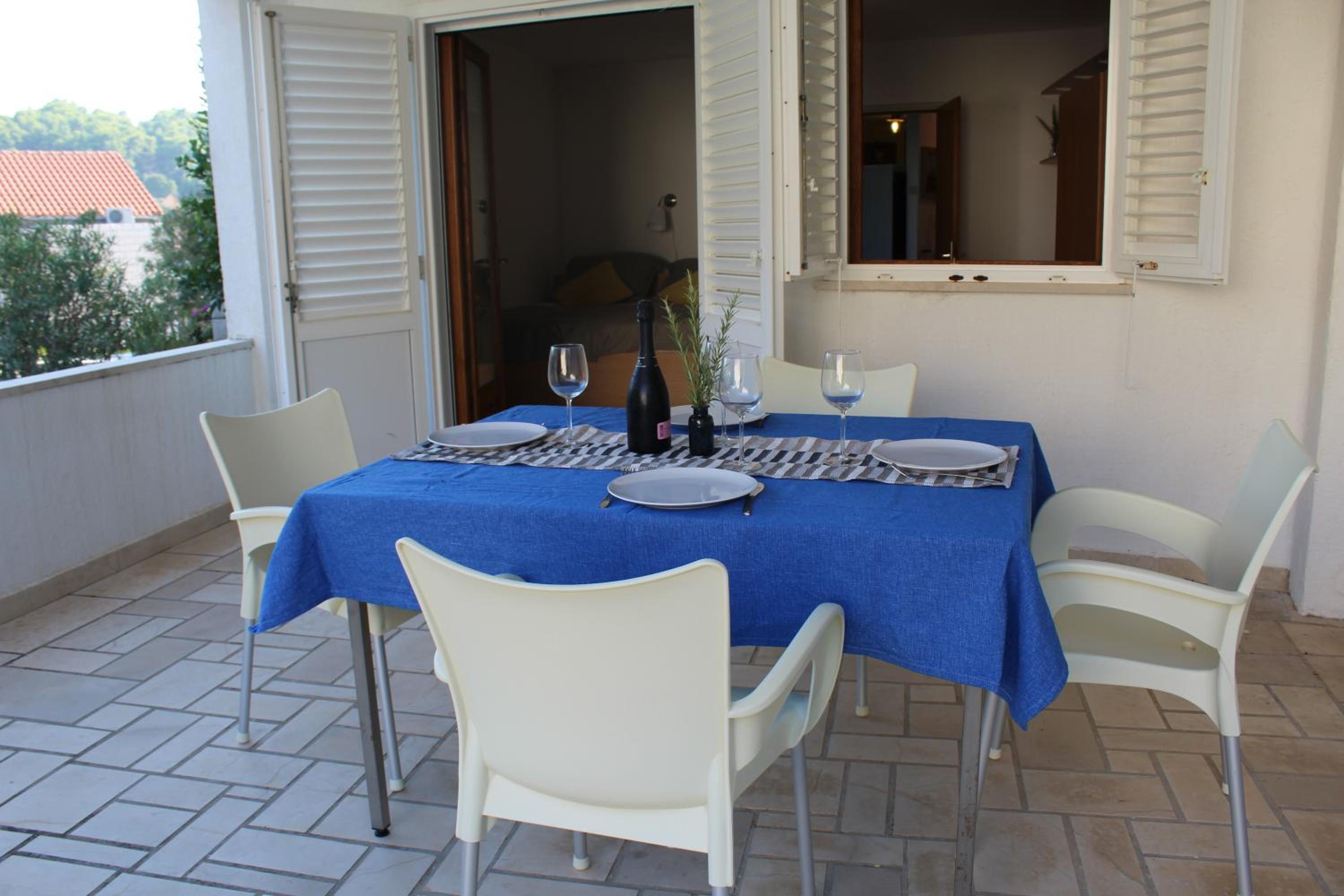 Apartment - Photo 34
