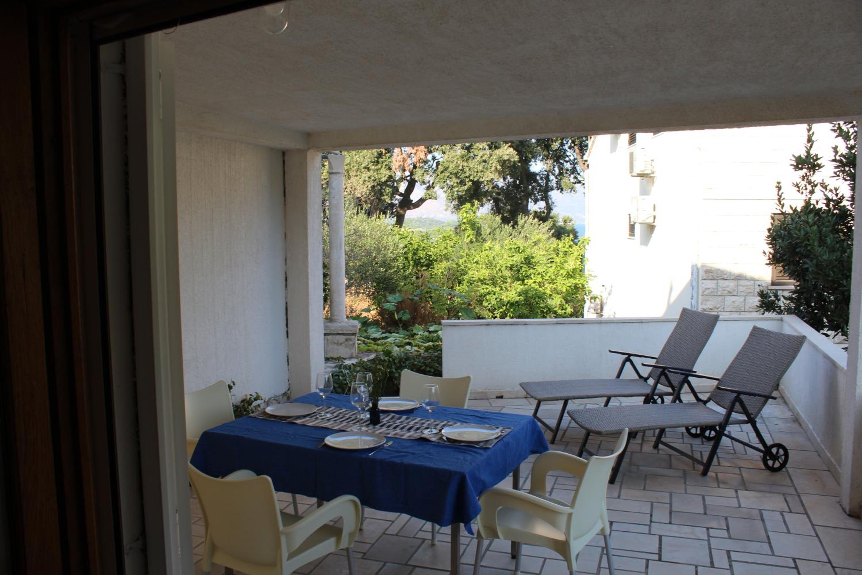 Apartment - Photo 33