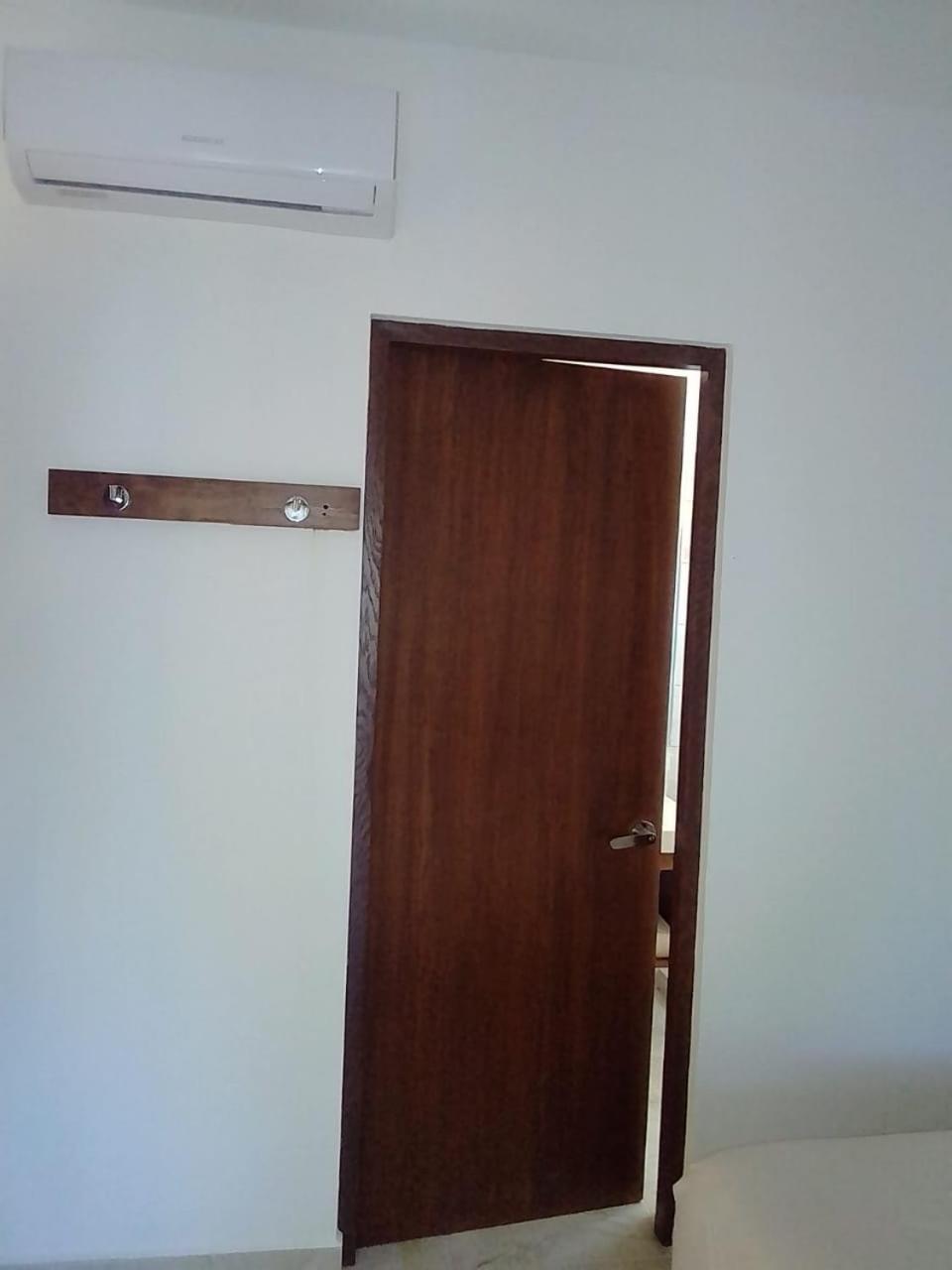 Standard Queen Room - Photo 3