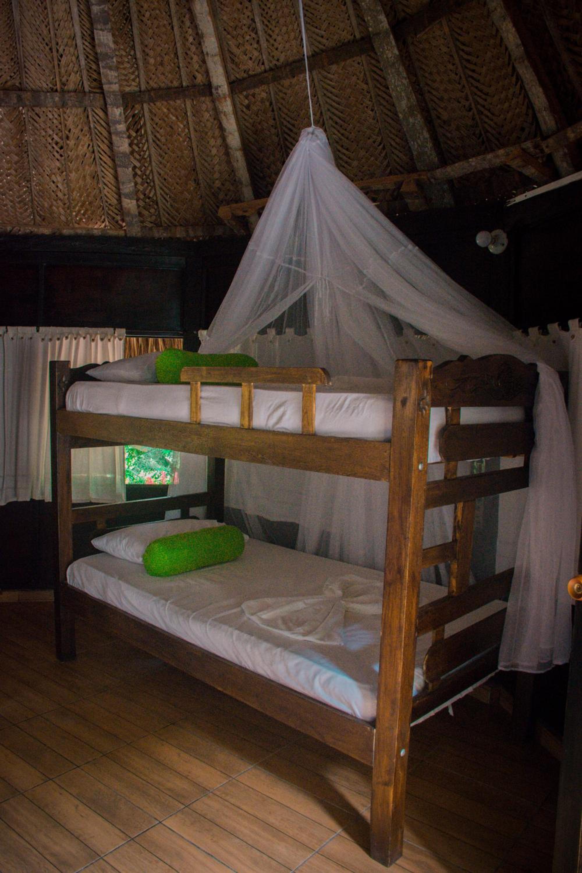 Bungalow (4 Adults) photo 2