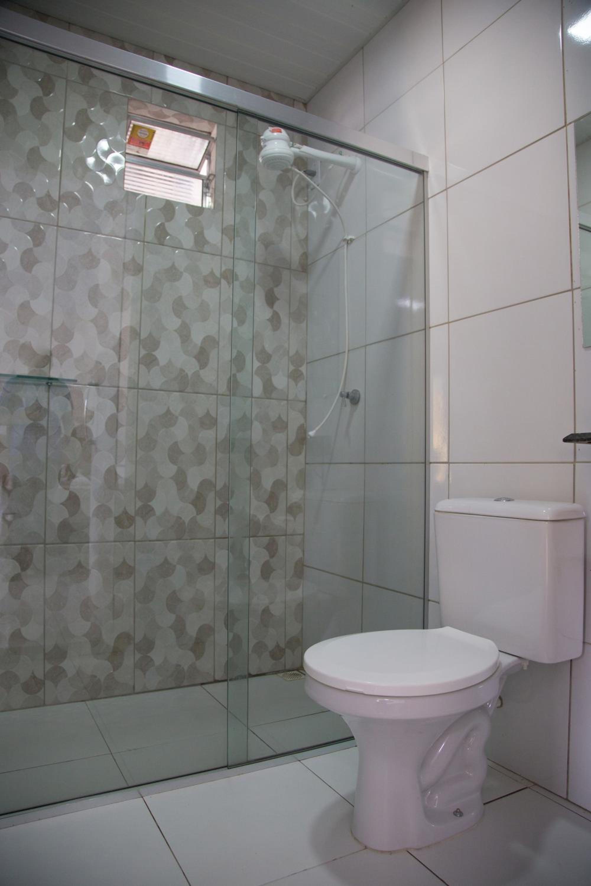 Double Room with Private Bathroom - Photo 5
