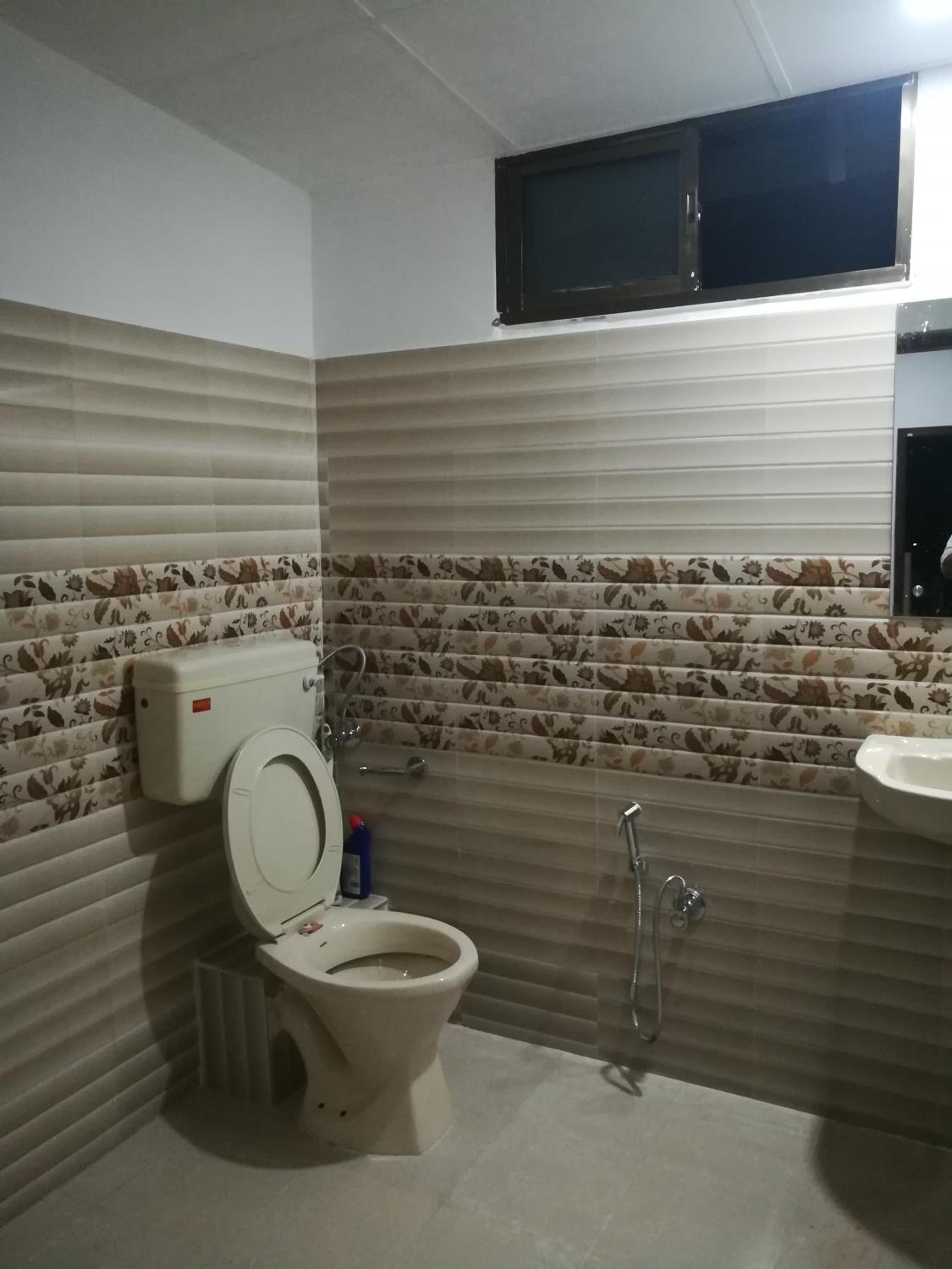 Basic Triple Room photo 2