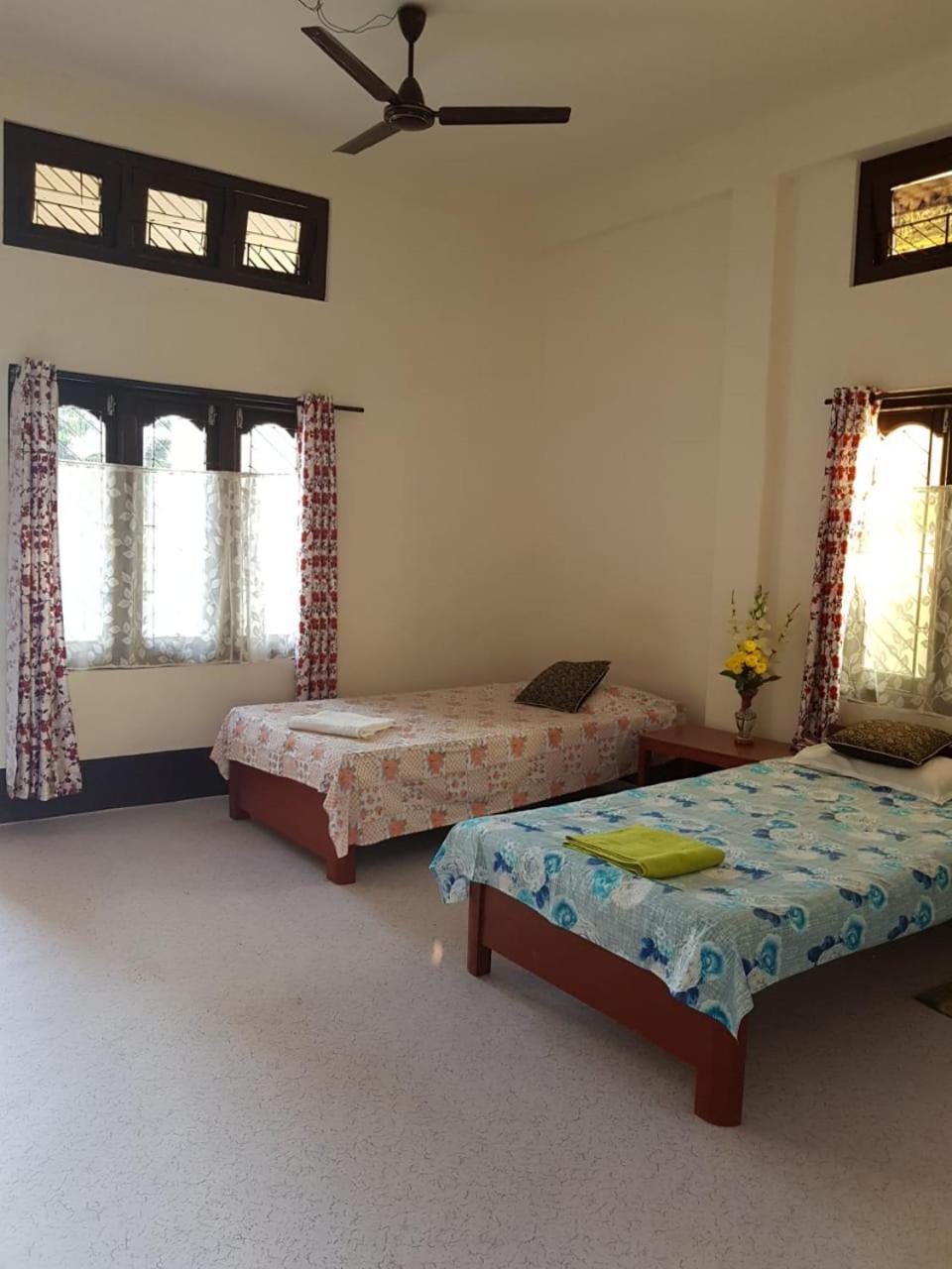 Standard Triple Room With AC photo 3