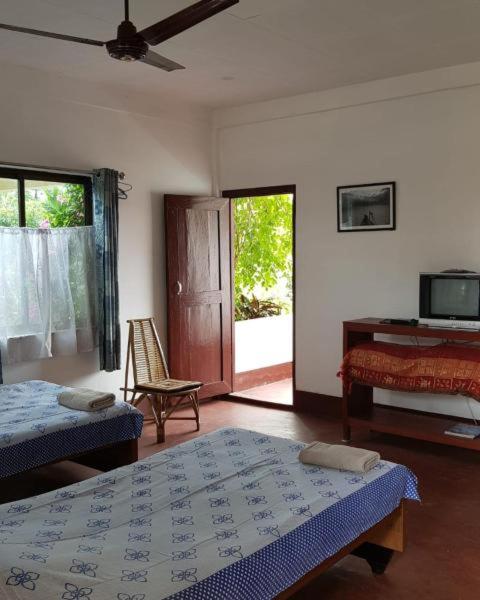Basic Triple Room photo 1