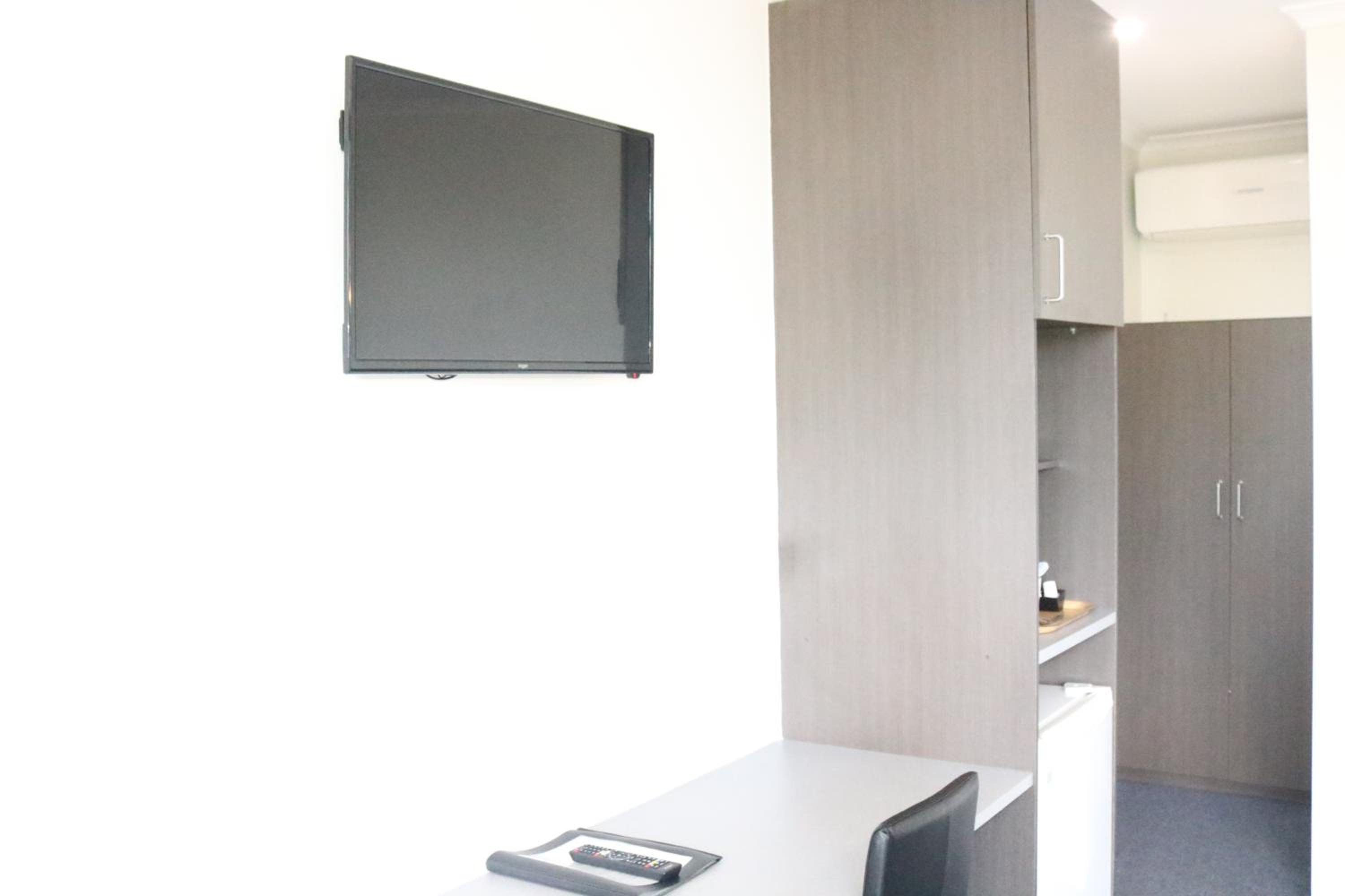Superior Double or Twin Room - Photo 3