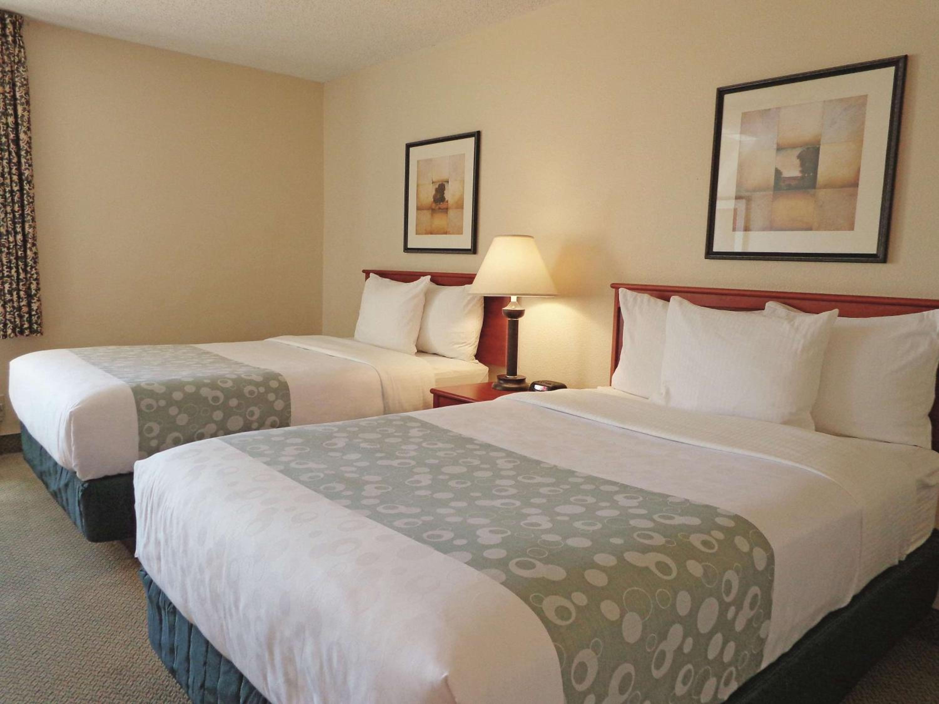 Double Room with Two Double Beds - Non-Smoking - Photo 1