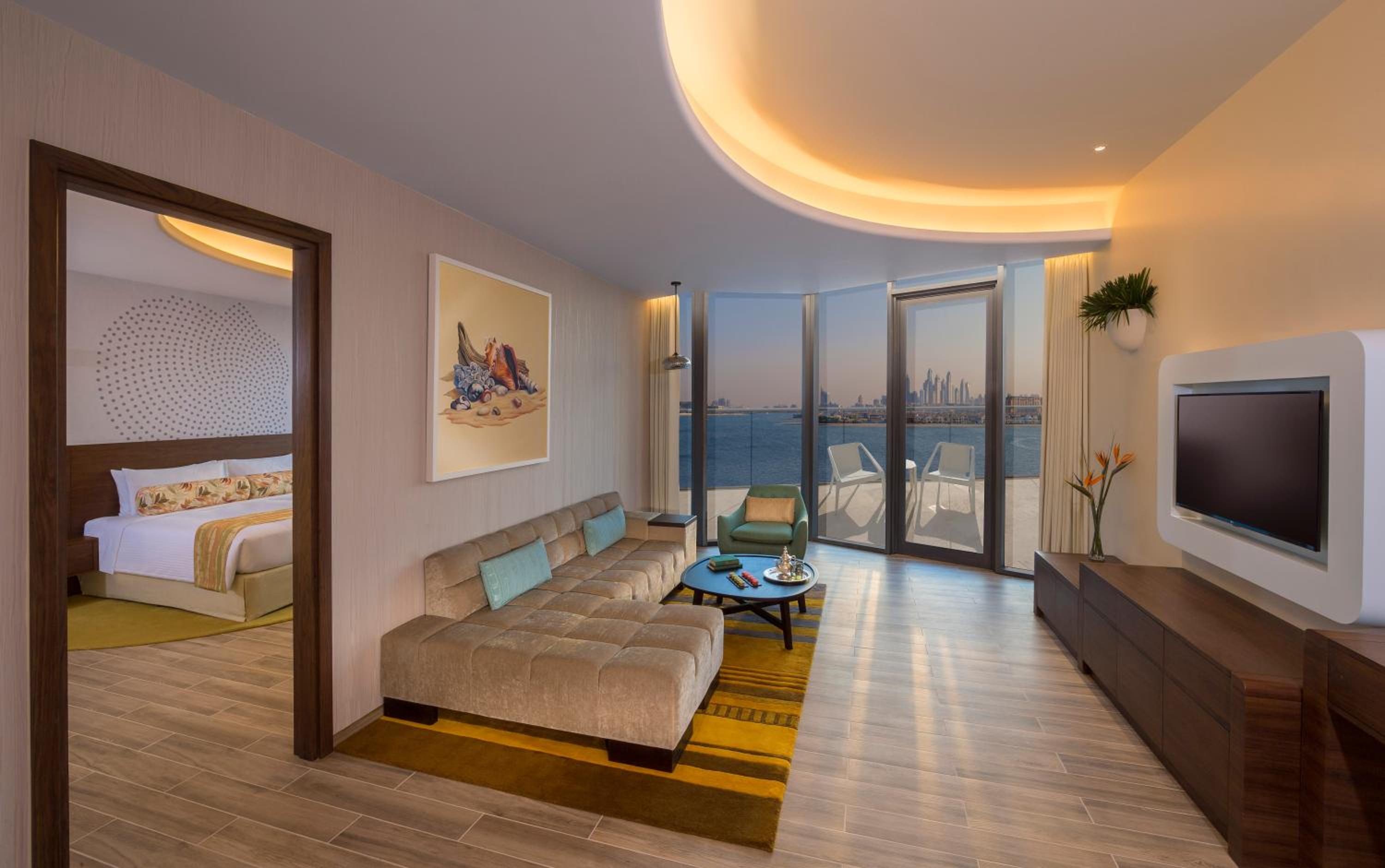 Premium One-Bedroom Suite with Balcony and Sea View - Club Lounge Access