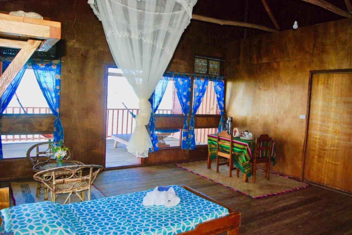 Bungalow photo 2