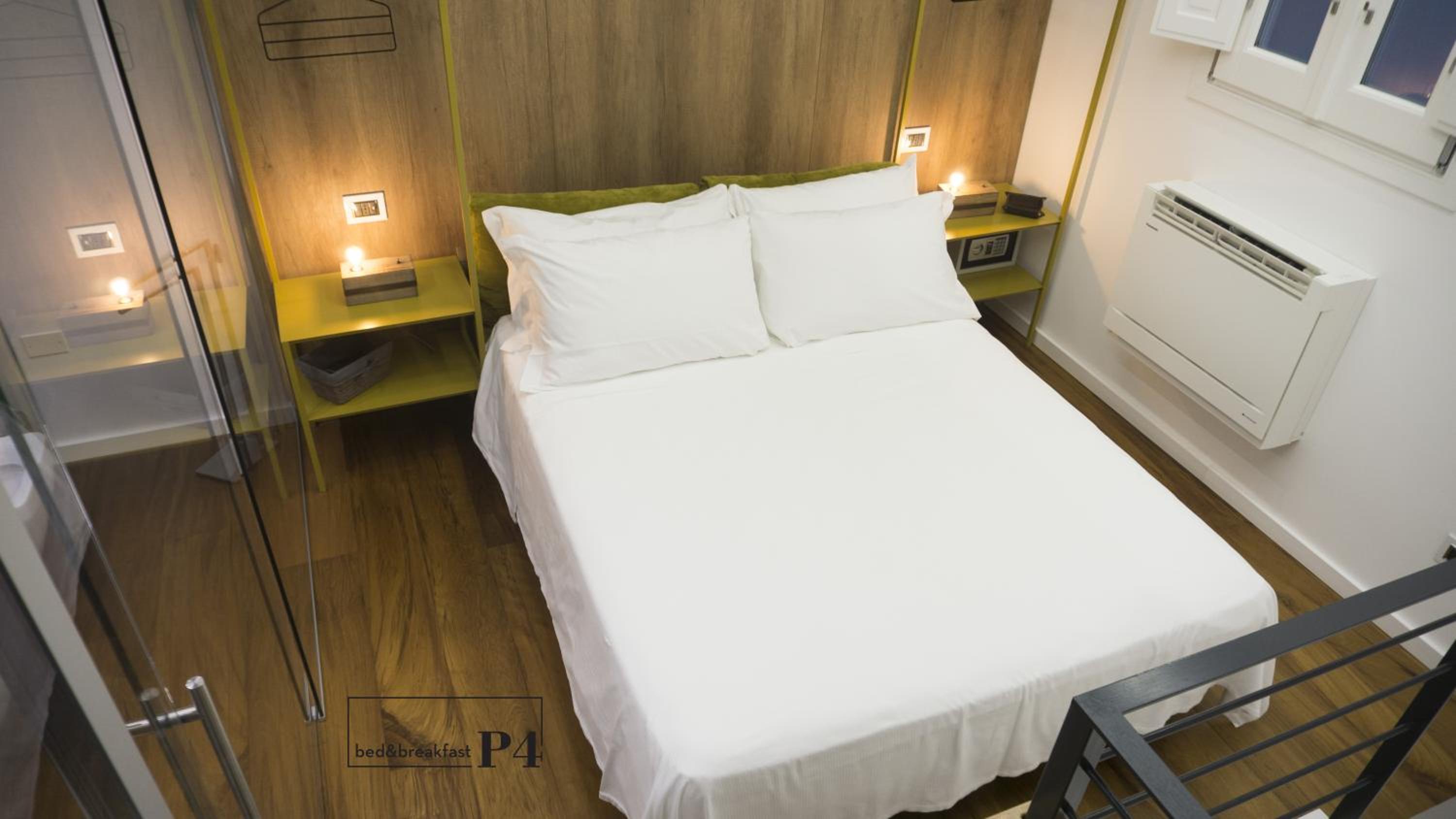Queen Room - Photo 7