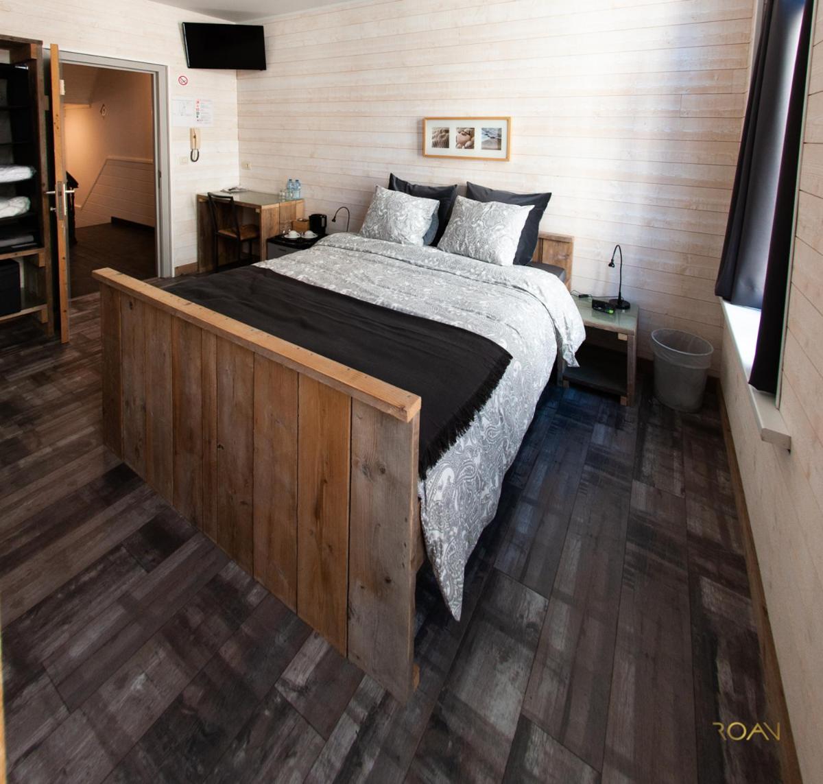 Deluxe Twin Room photo 2