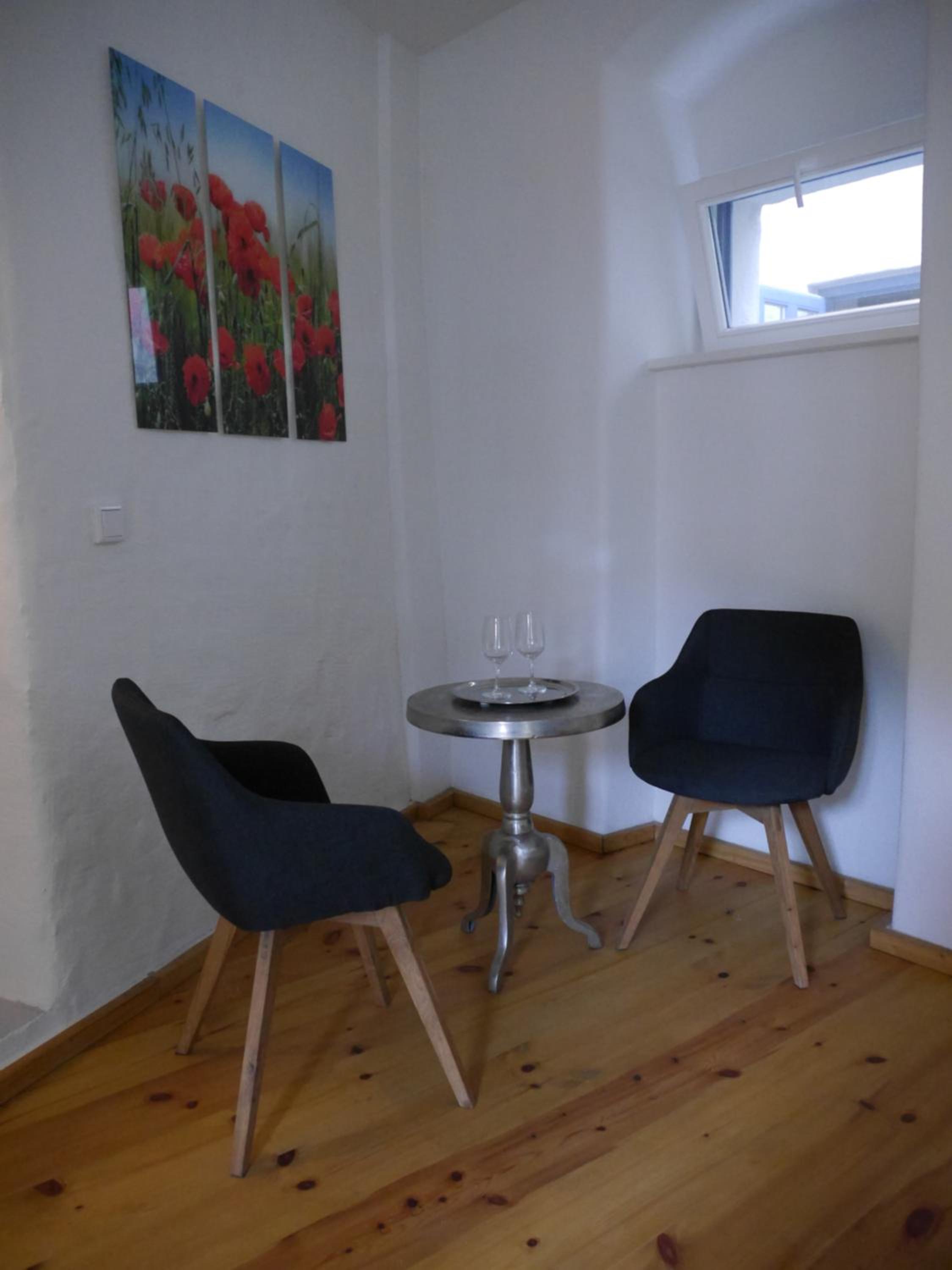 Apartment photo 2