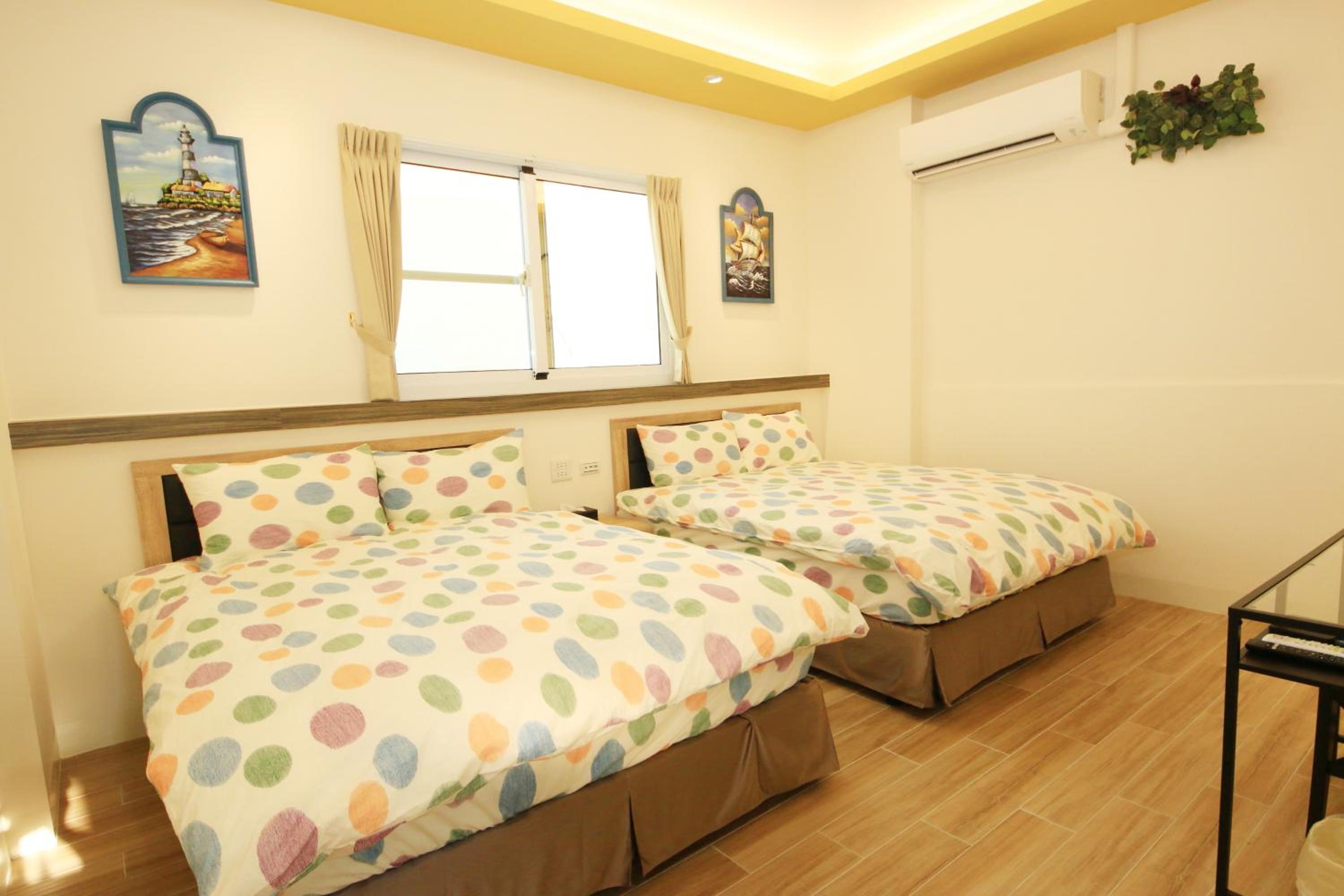 Superior Twin Room - Photo 8