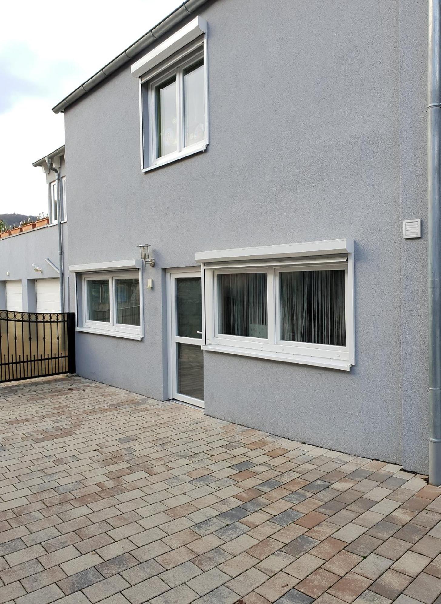 Apartment - Ground Floor photo 2
