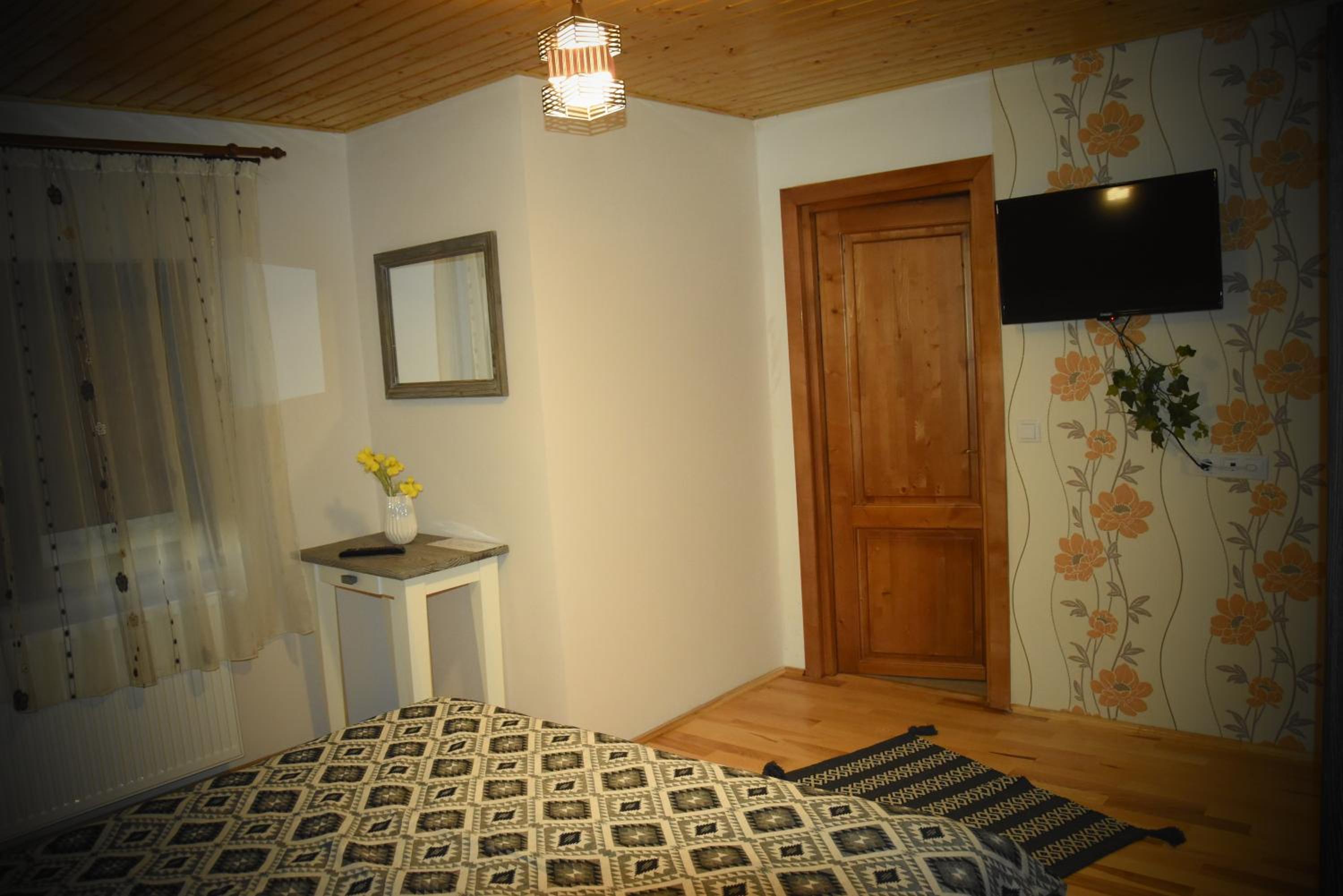 Double Room - Photo 3