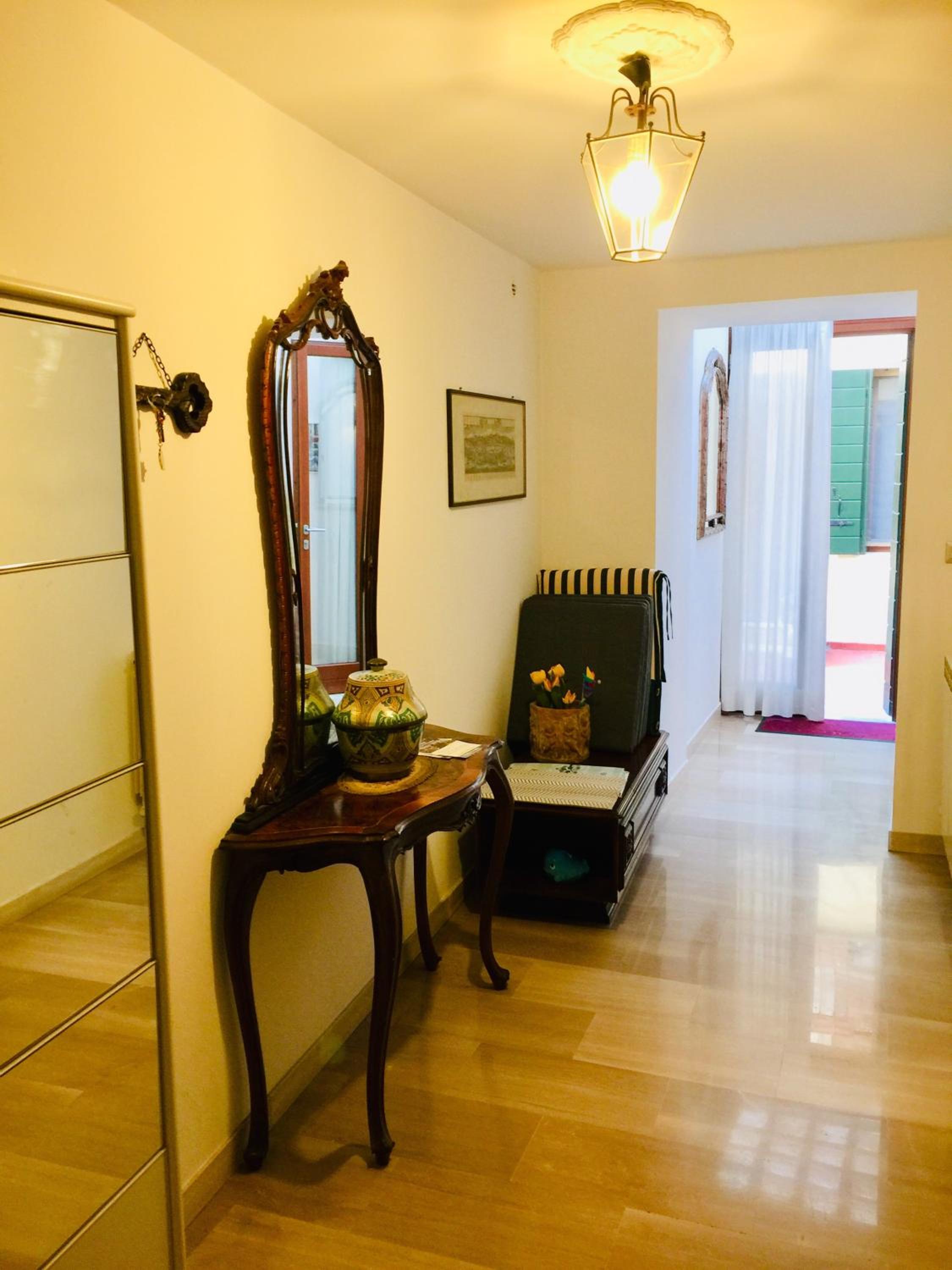 Apartment - Ground Floor photo 3