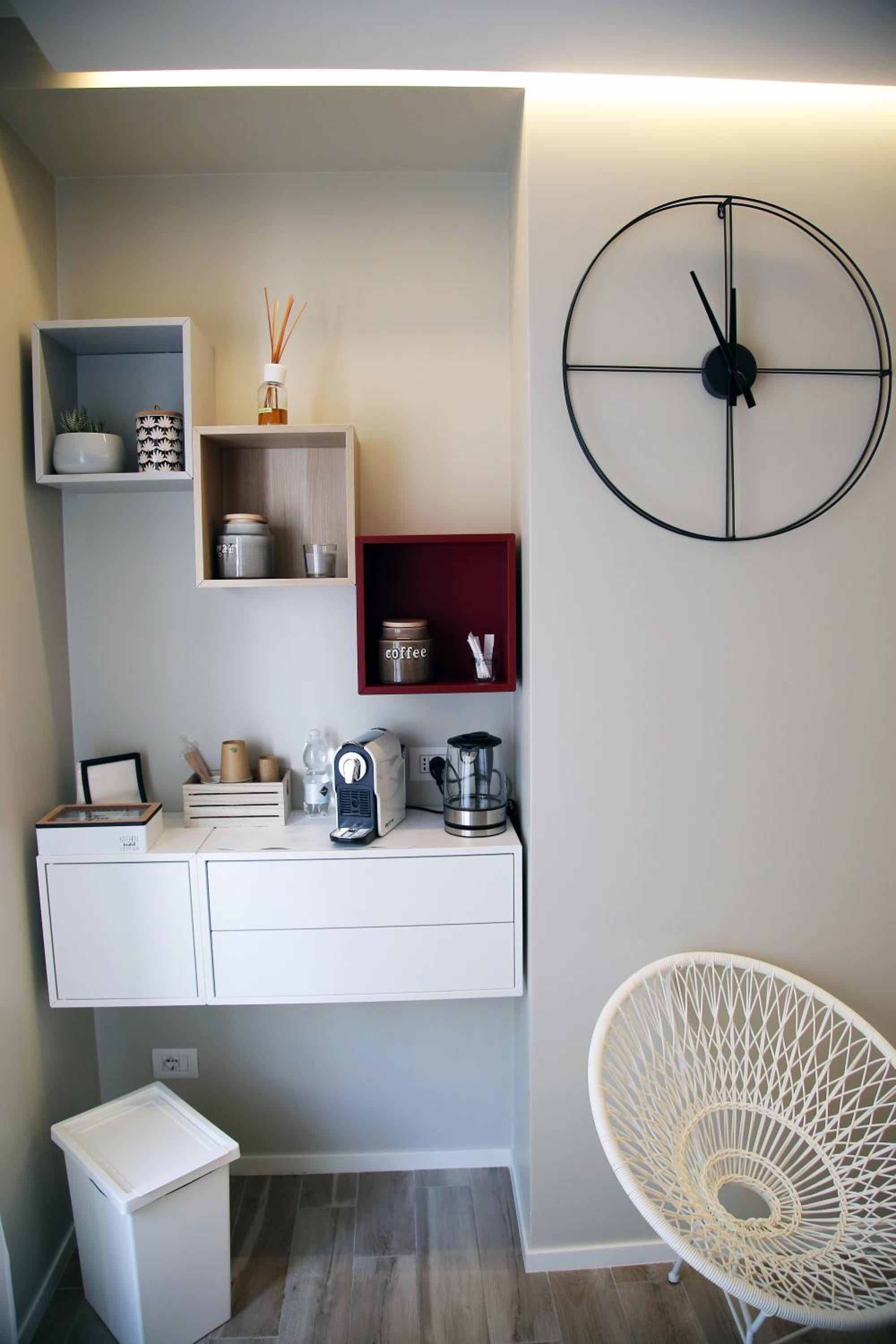 Double Room - Photo 8