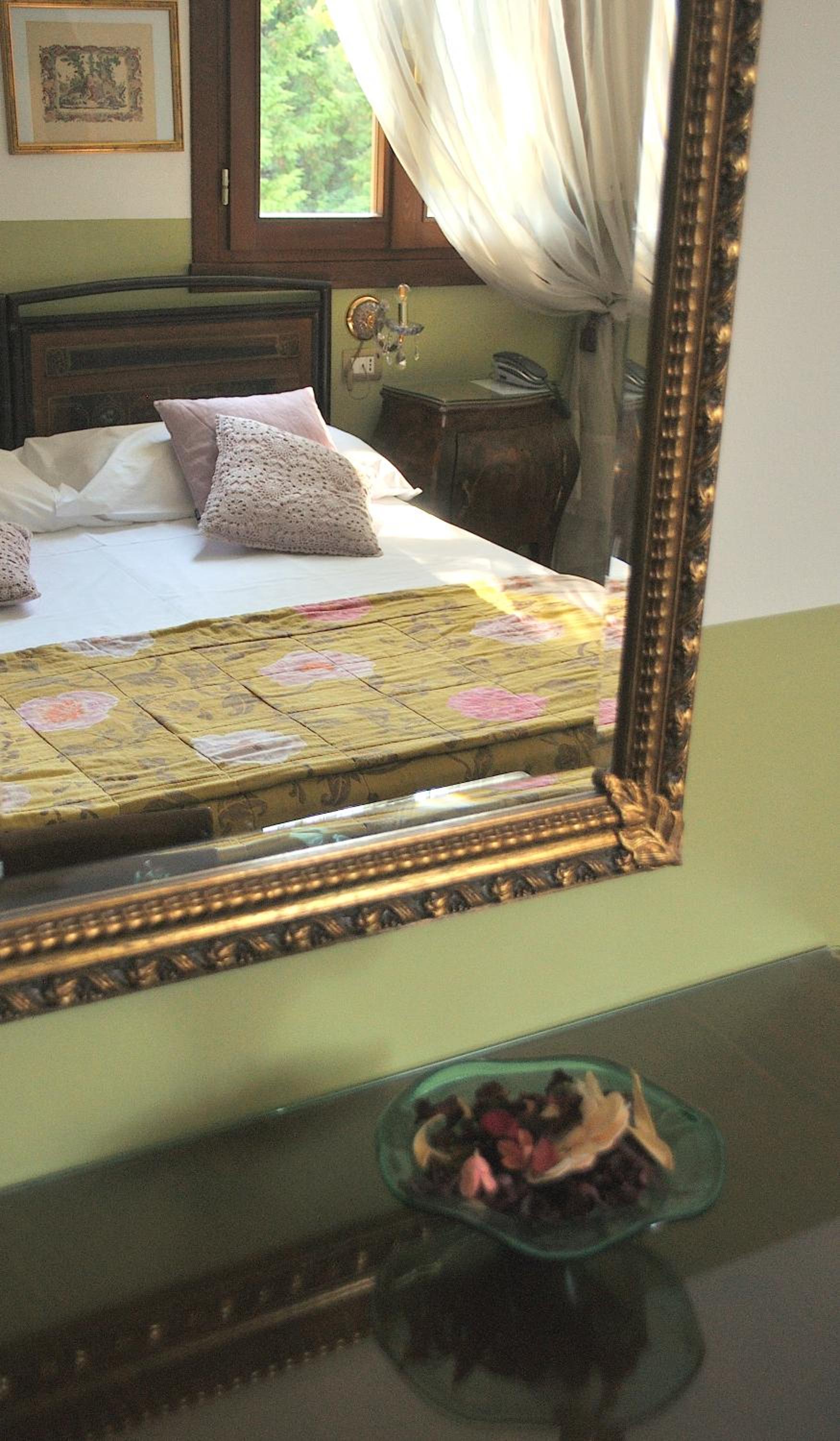 Classic Triple Room photo 1