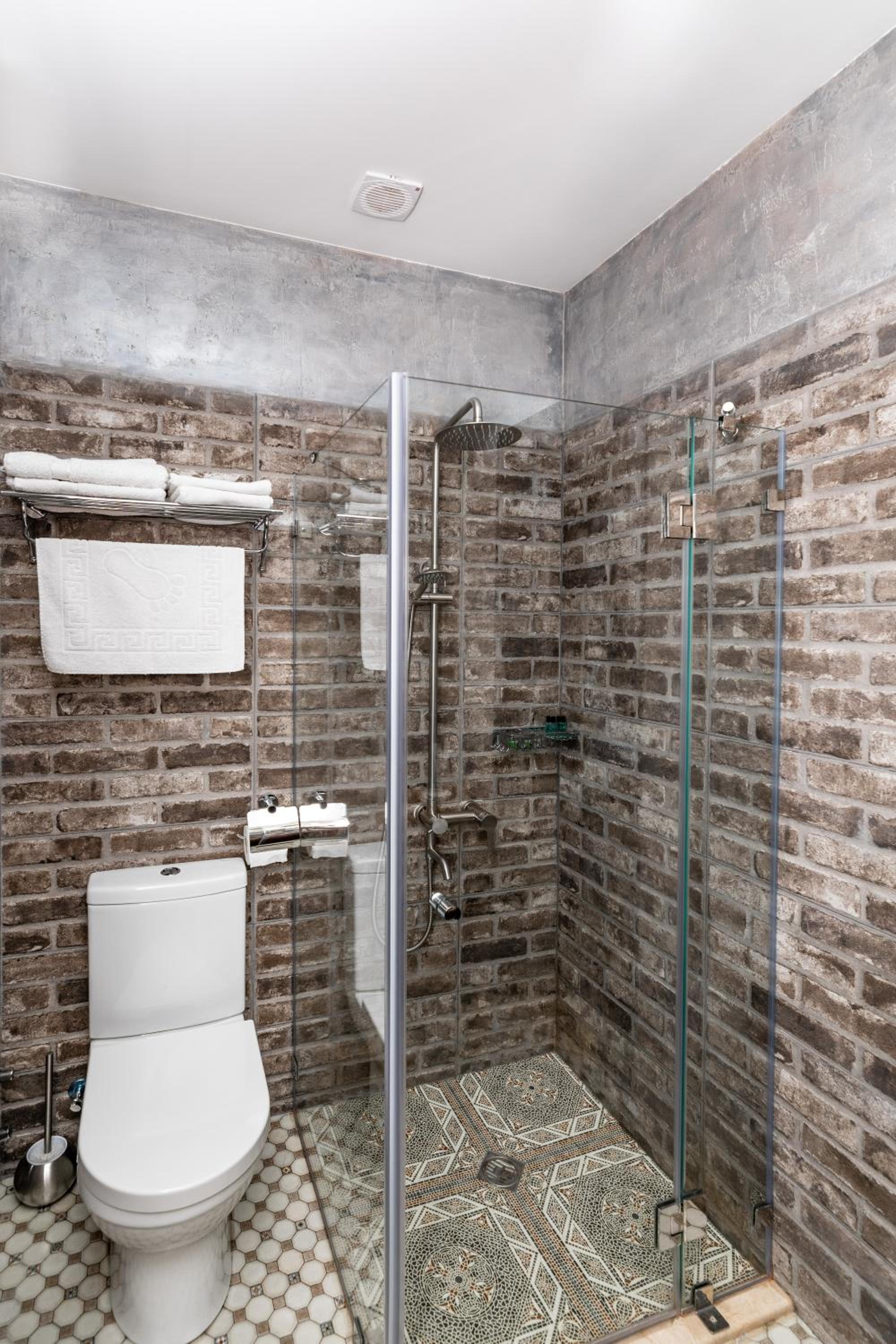 Standard Double or Twin Room photo 2