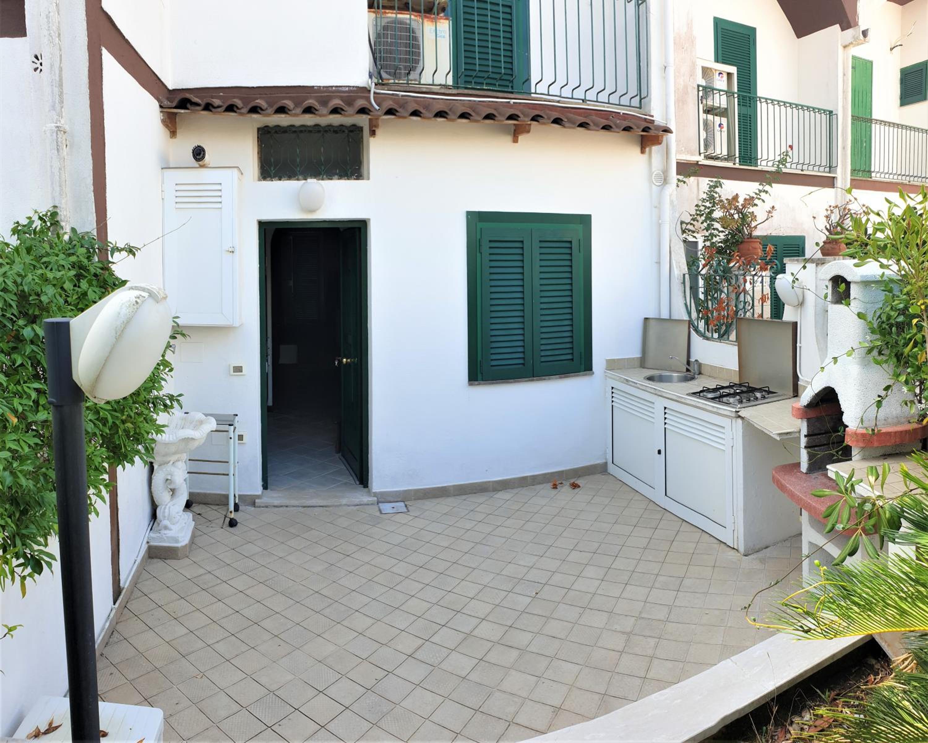Three-Bedroom Villa photo 3