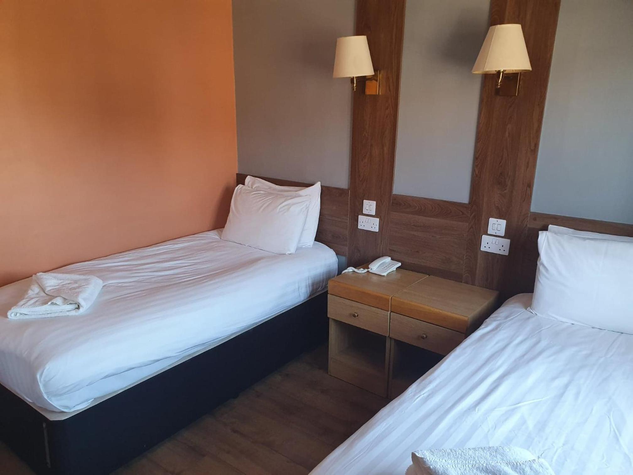 Twin Room photo 2
