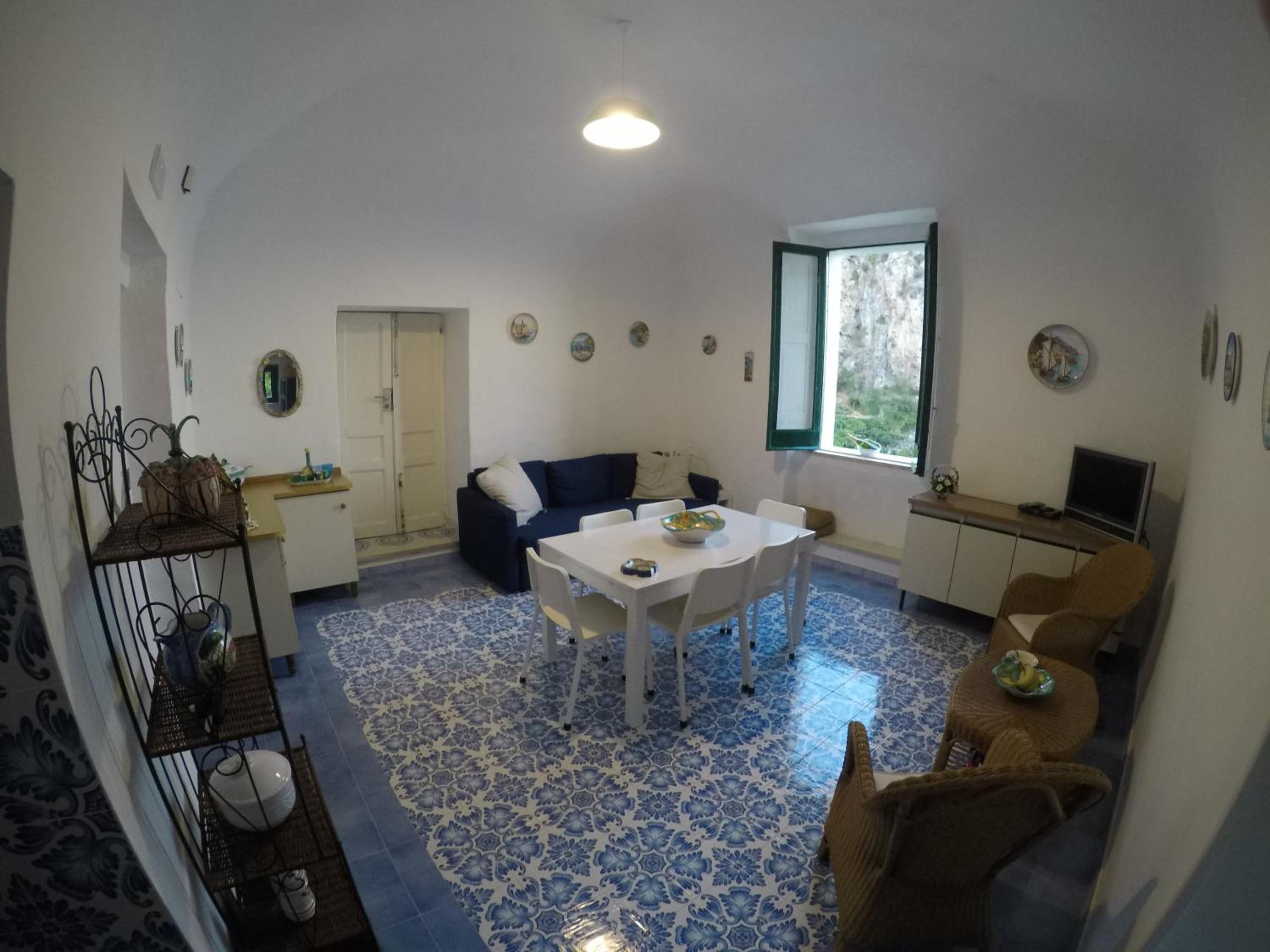 Apartment with Sea View