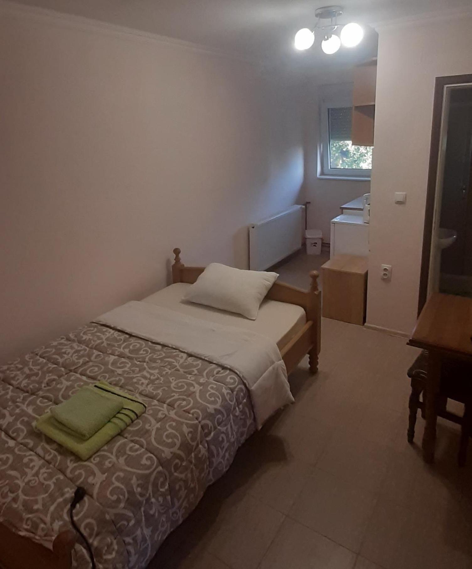 Apartment photo 3