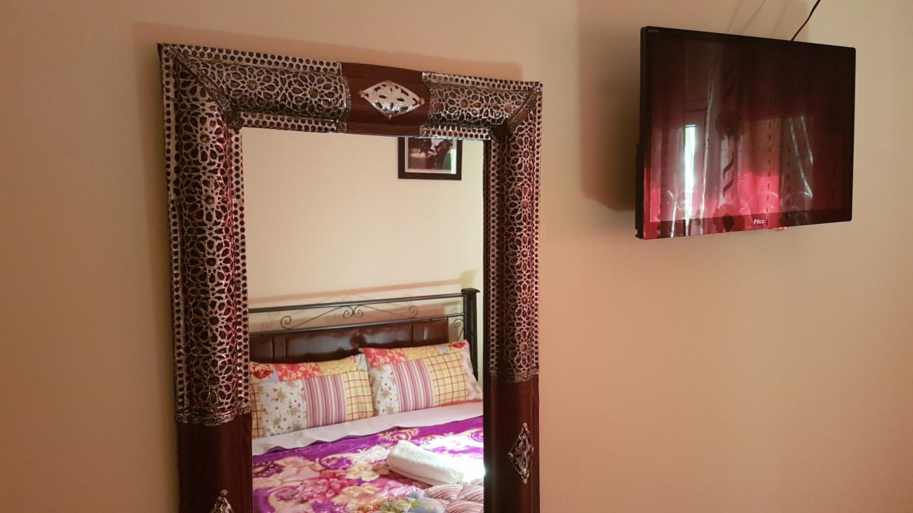 Standard Double Room with Shared Bathroom photo 1