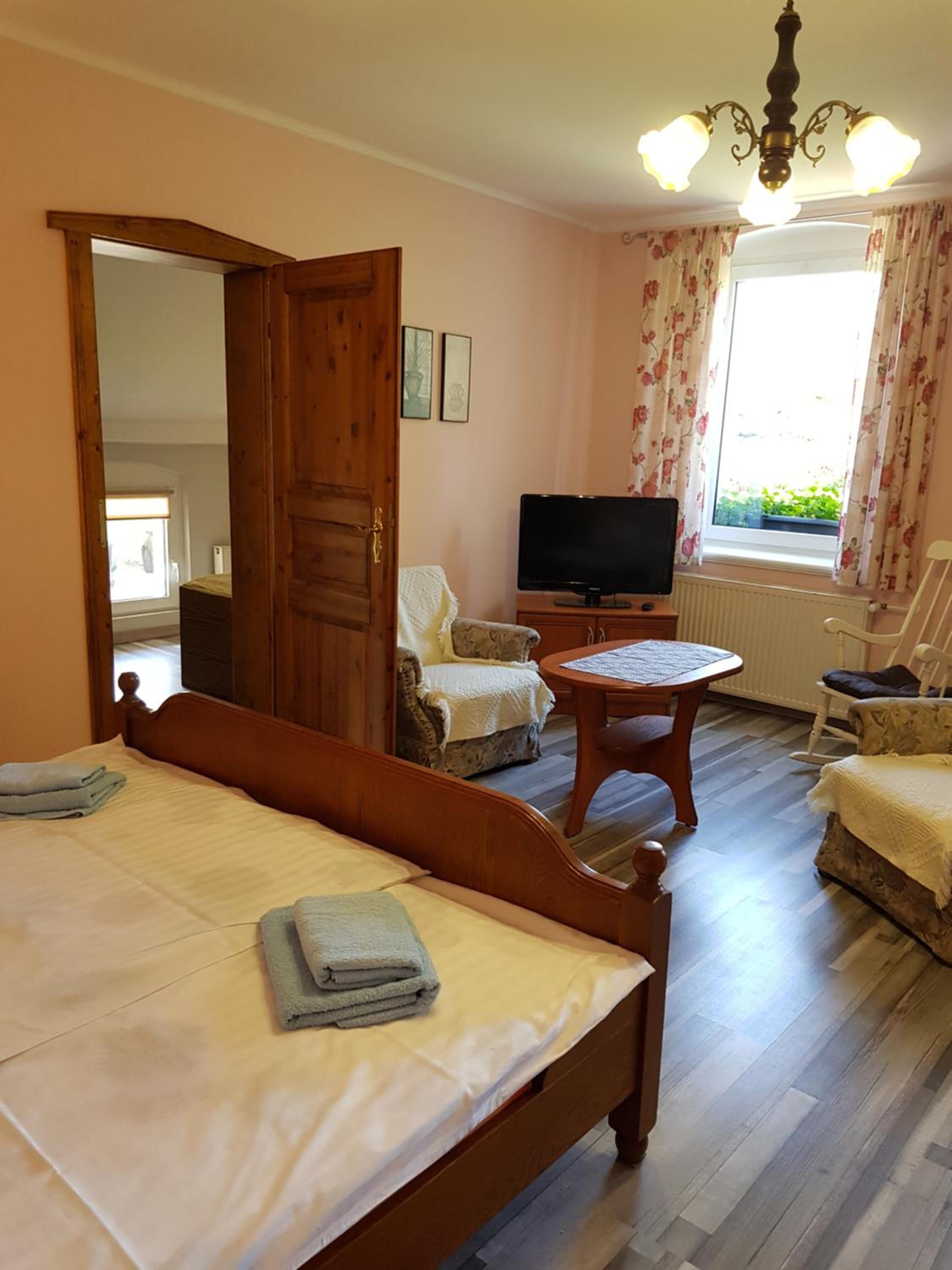 Quadruple Room - Photo 4