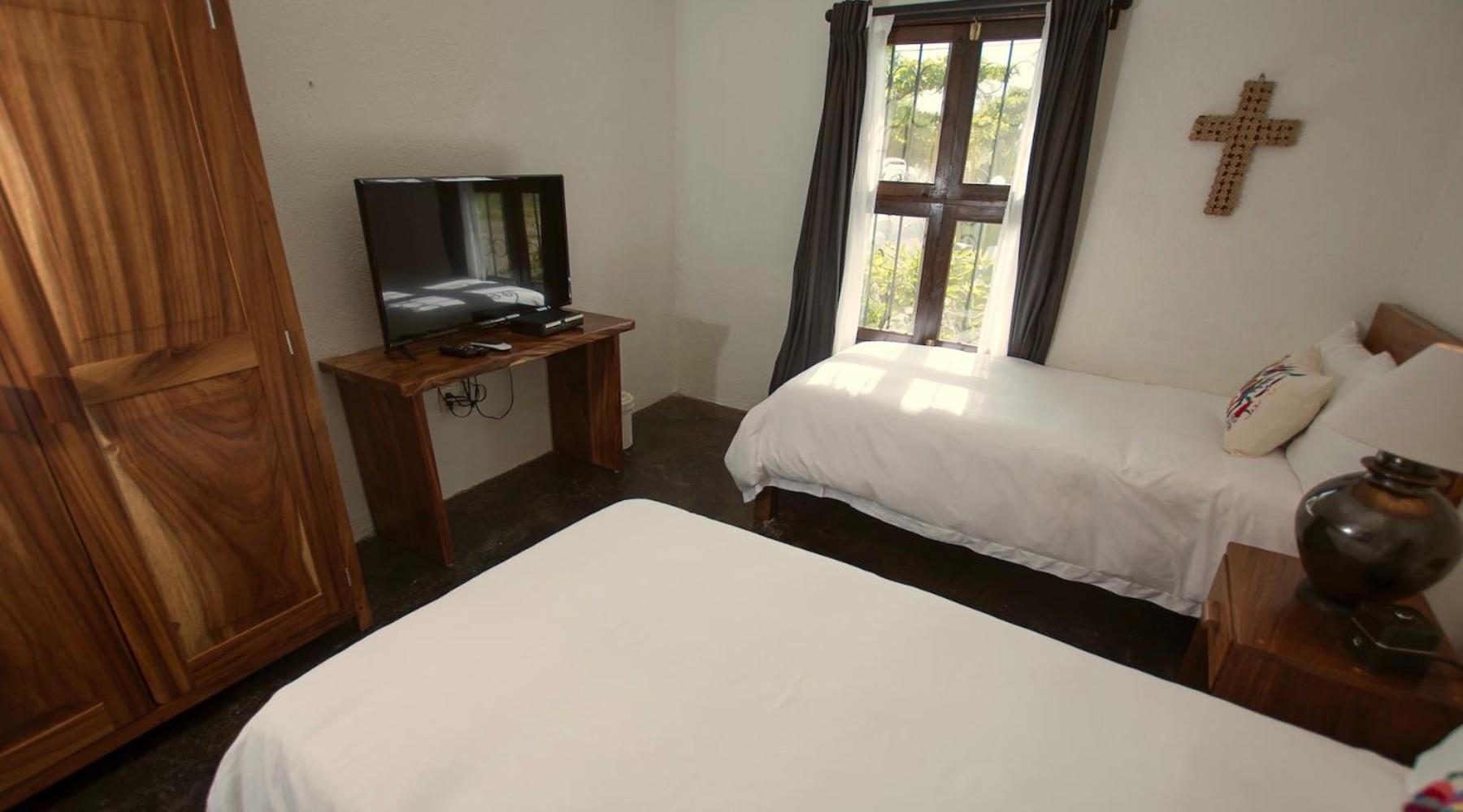 Standard Twin Room with Garden View photo 3