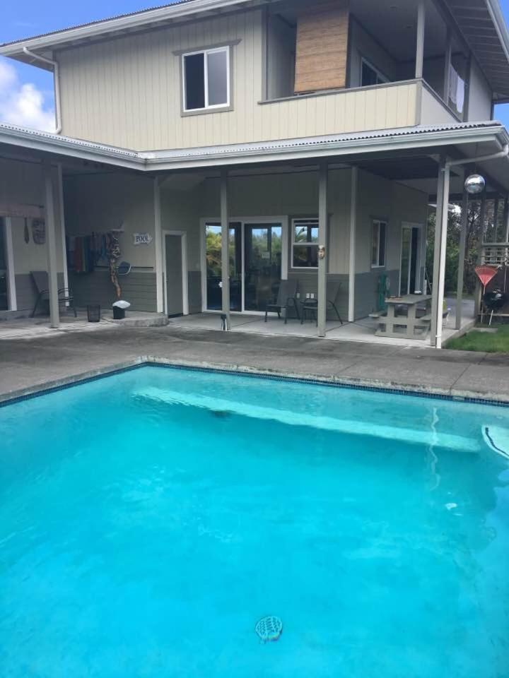 Double Room with Pool View - Photo 12