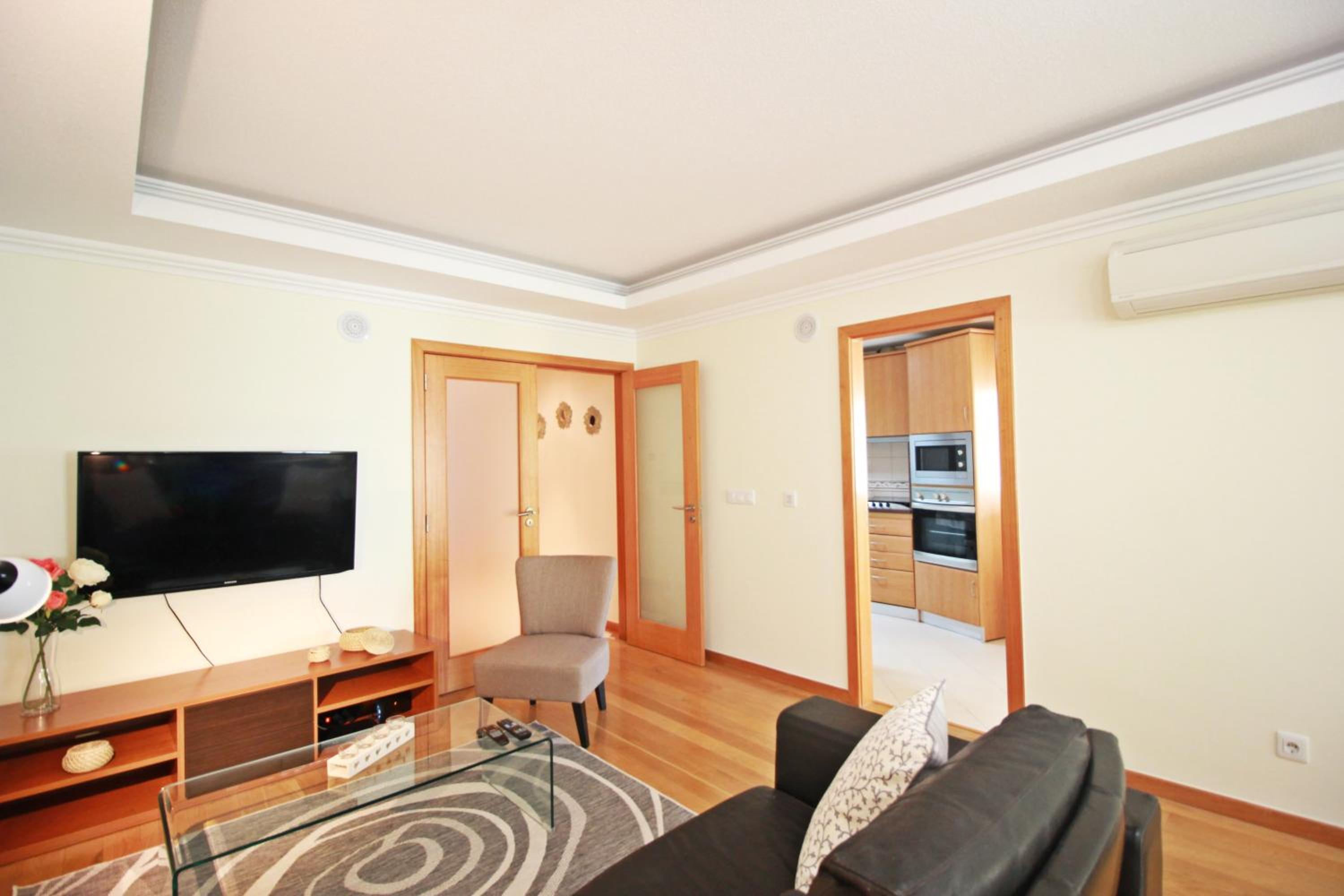 Two-Bedroom Apartment photo 2