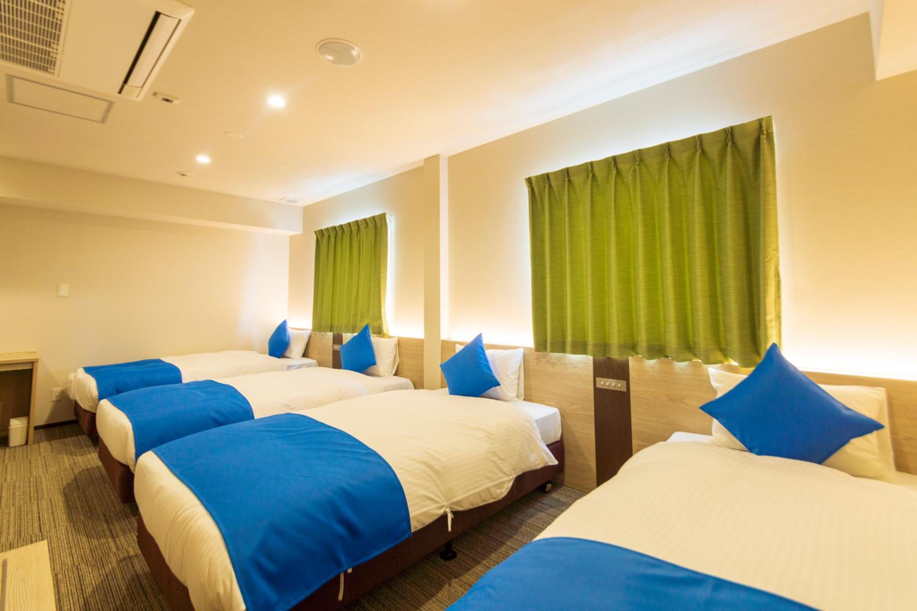 Quadruple Room photo 2