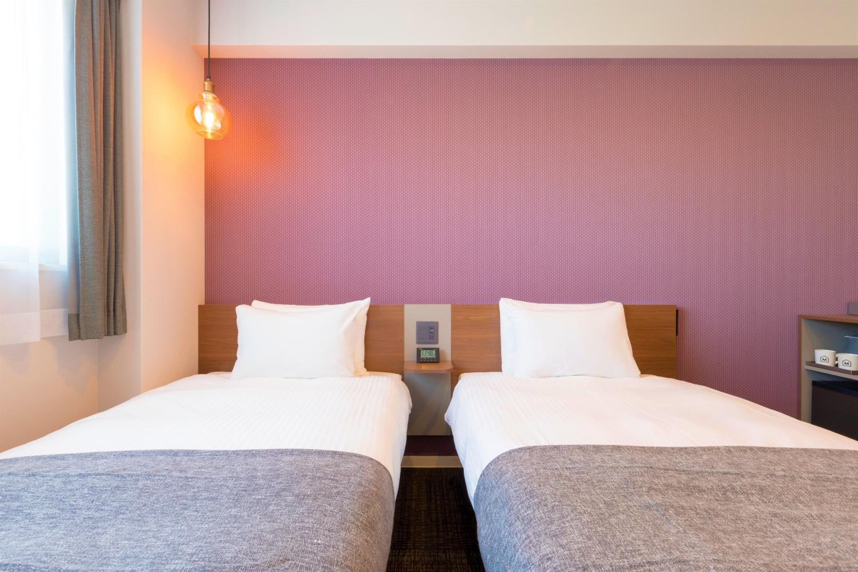 Twin Room - Photo 5