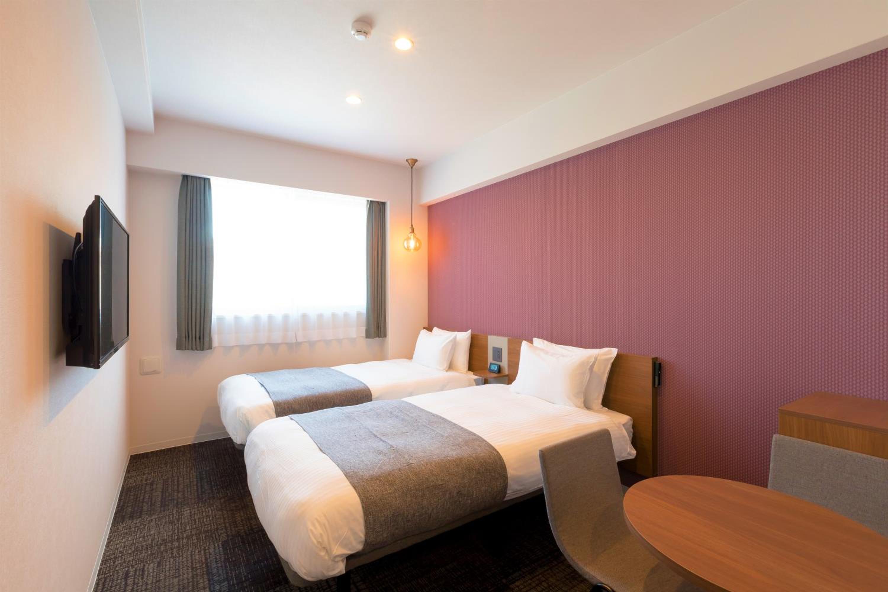 Twin Room - Photo 1