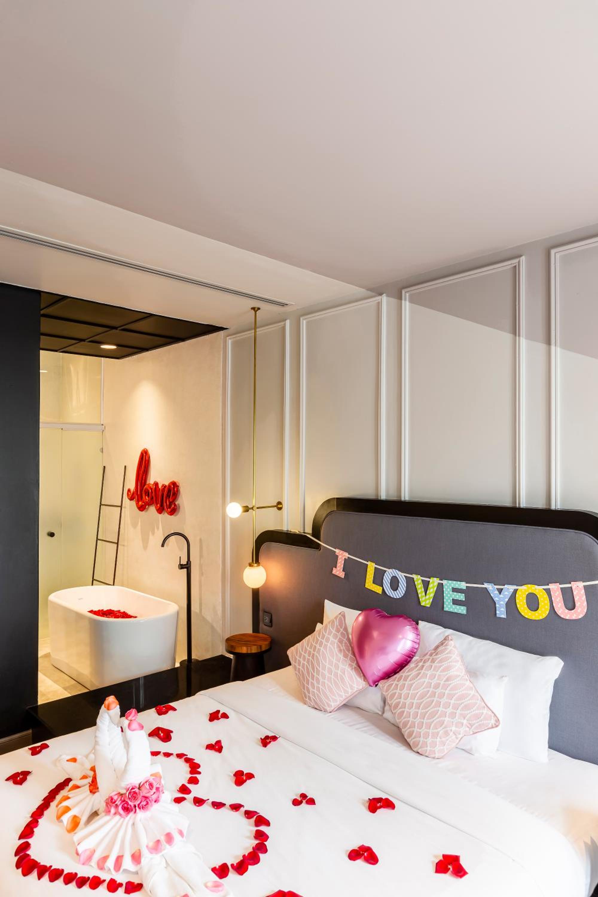 Deluxe Double Room - Photo 2