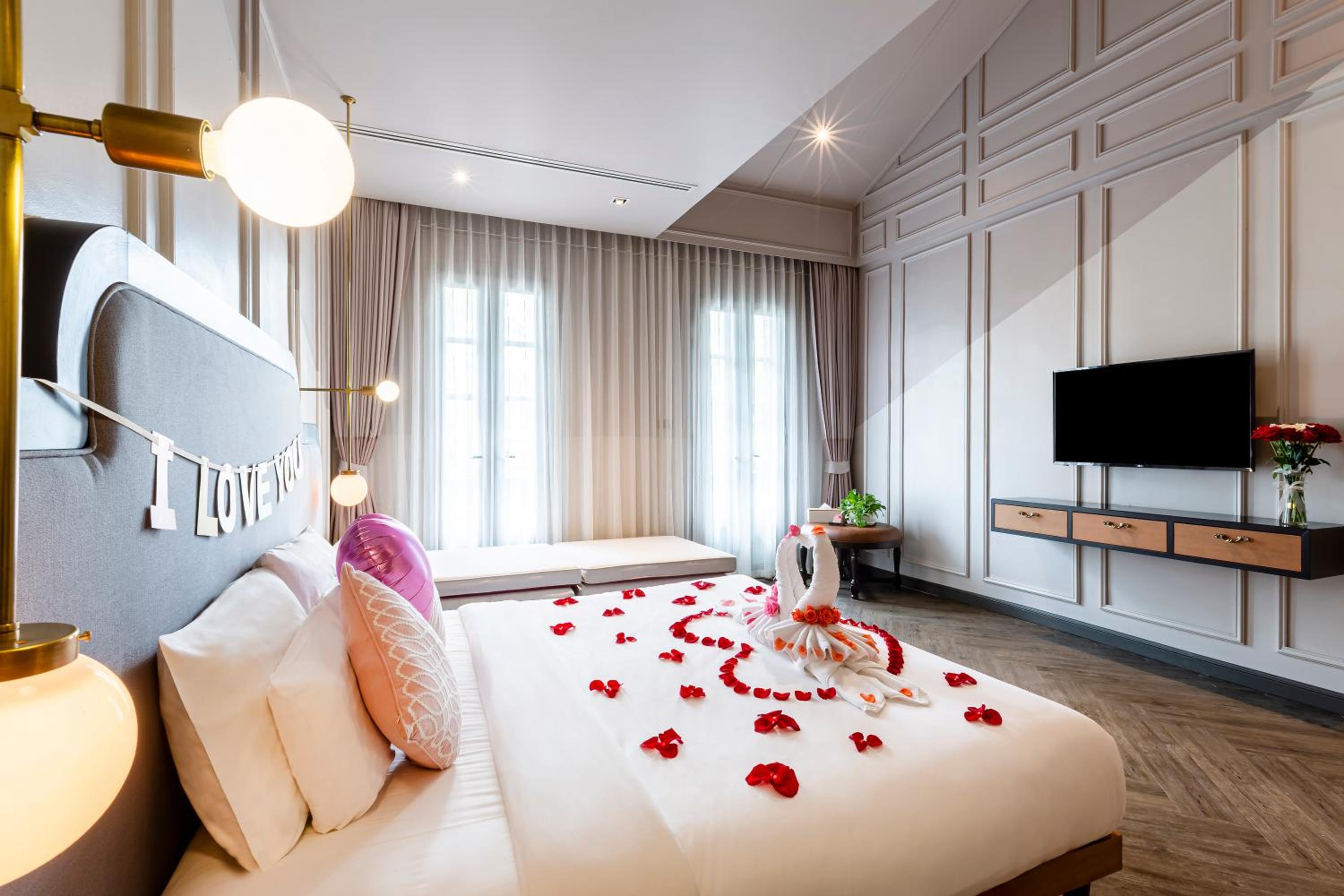 Deluxe Double Room - Photo 5