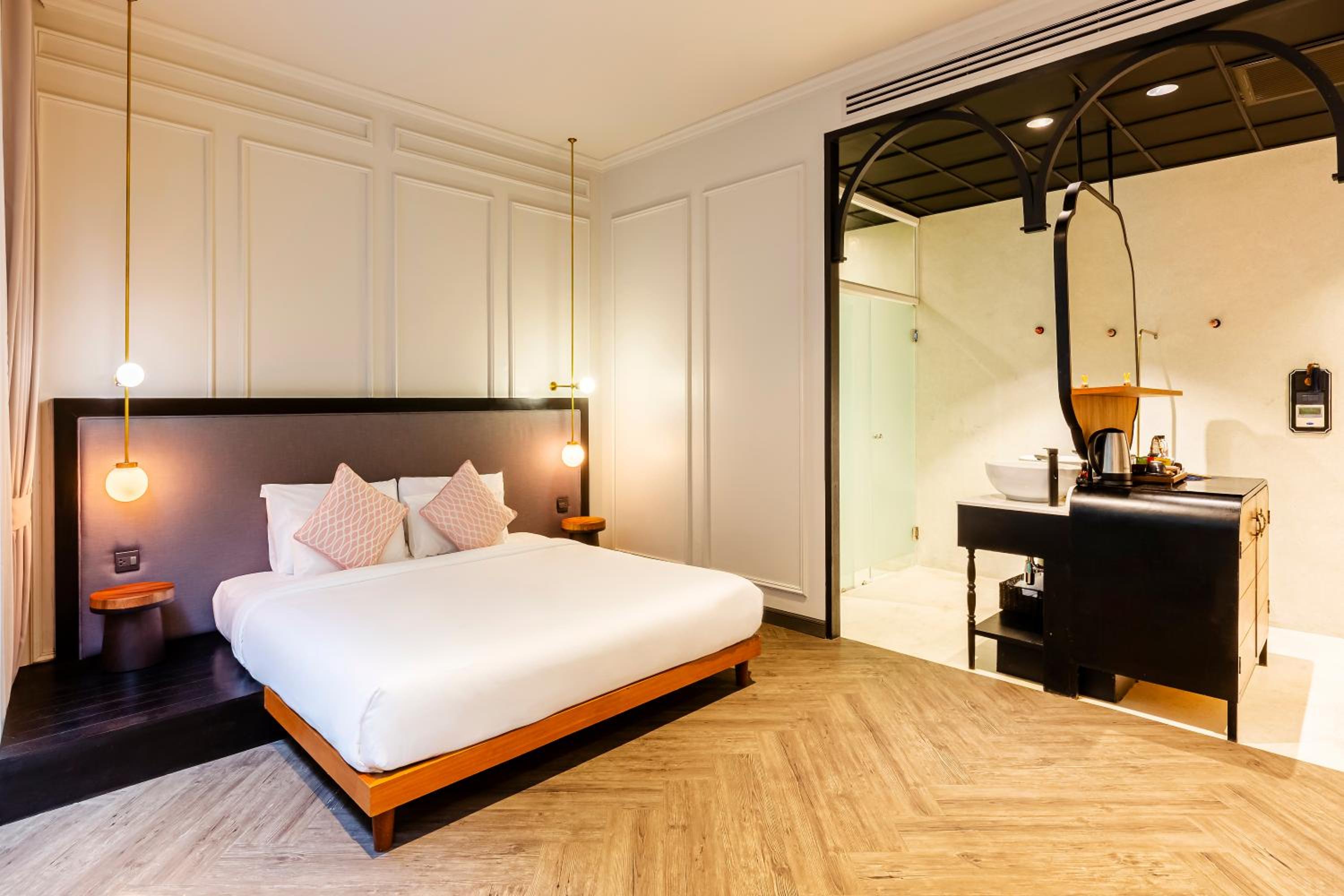 Double Room with Garden View - Photo 1