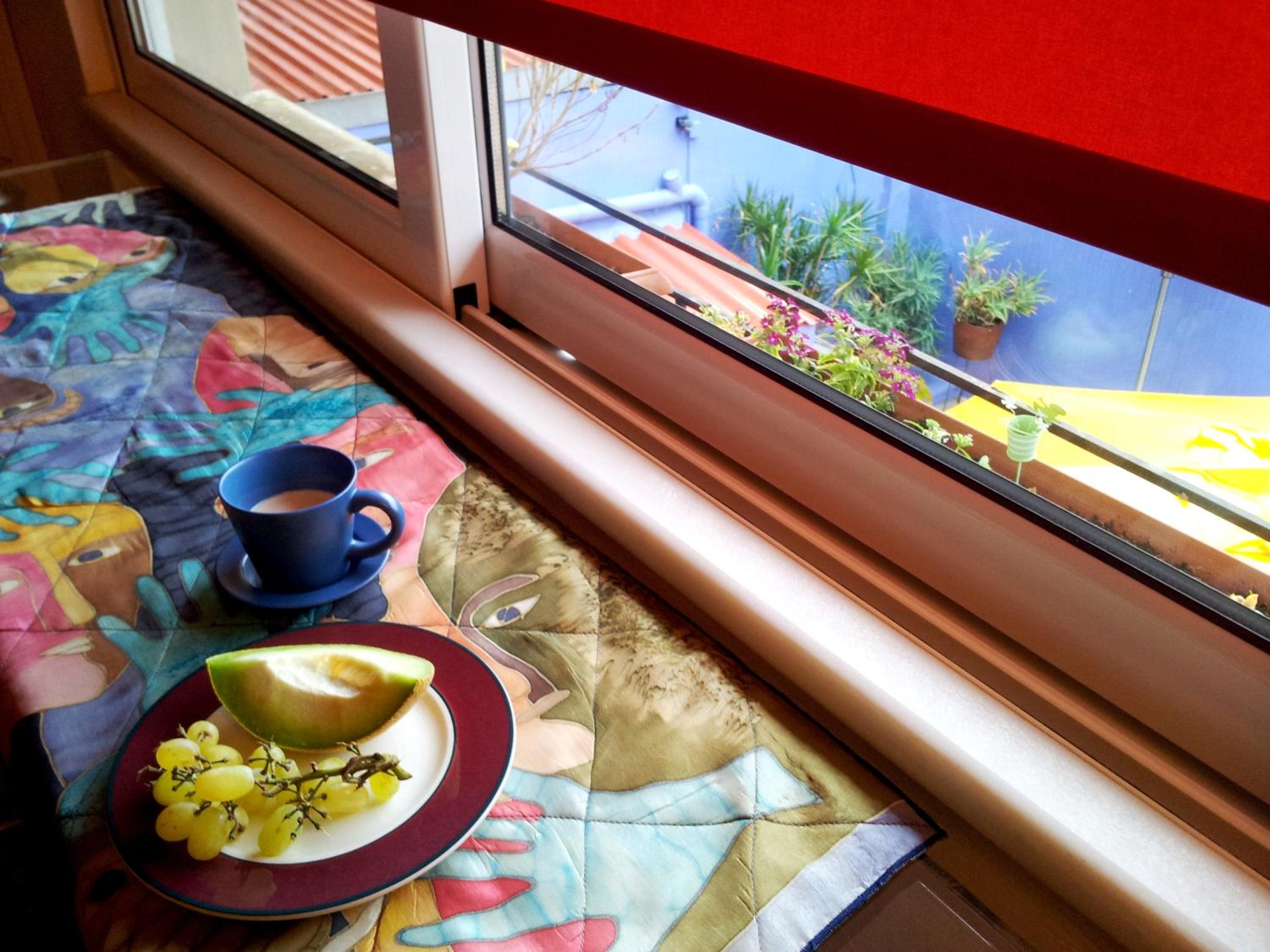 Studio with Balcony - Photo 8