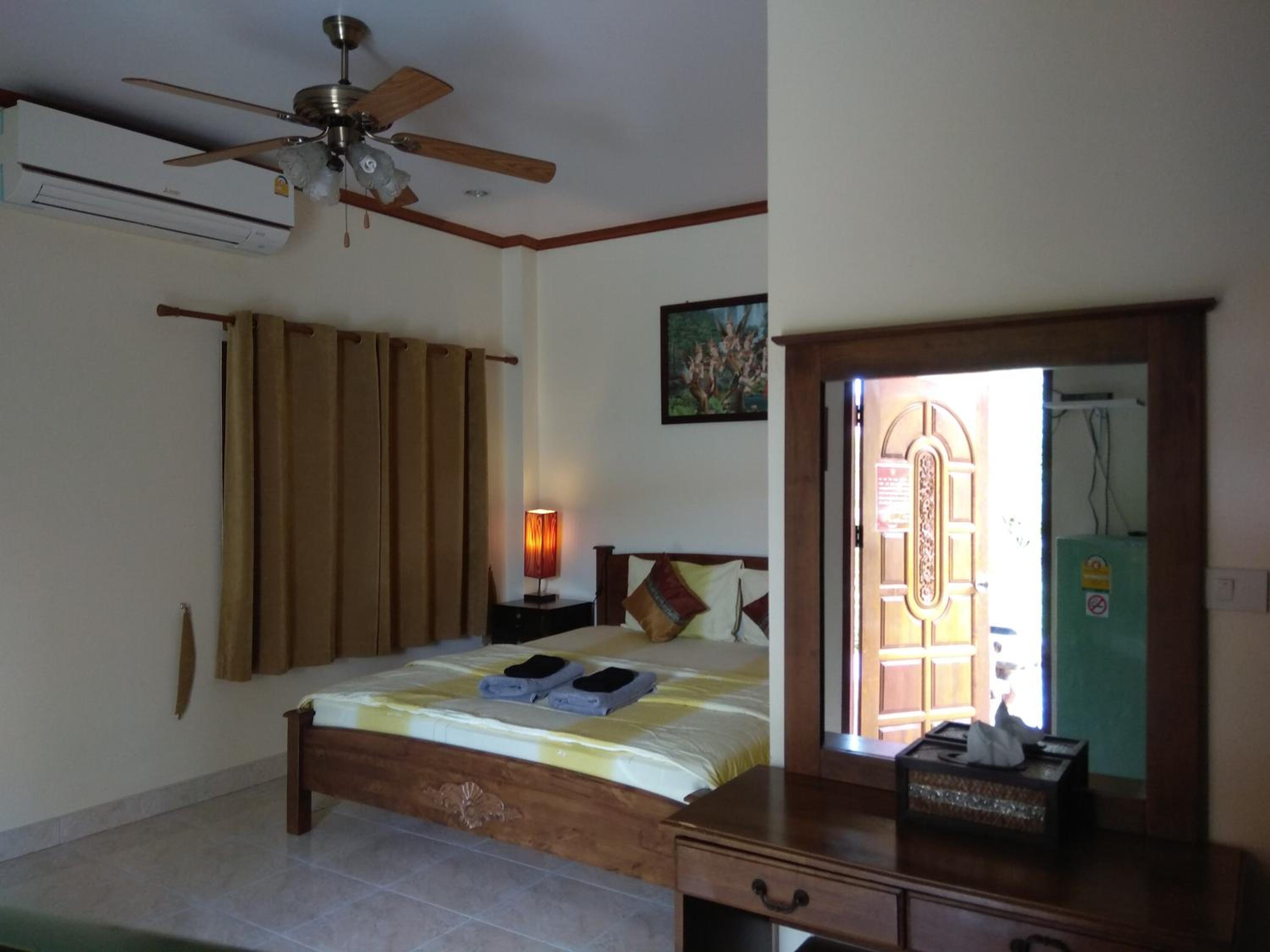 Bungalow - Photo 16