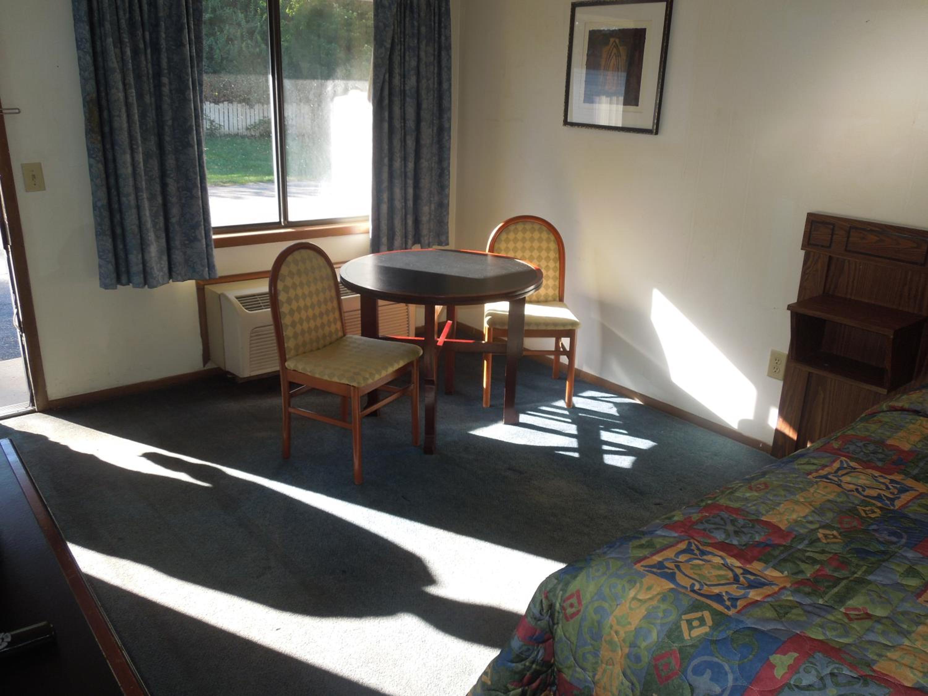Double Room - Photo 3