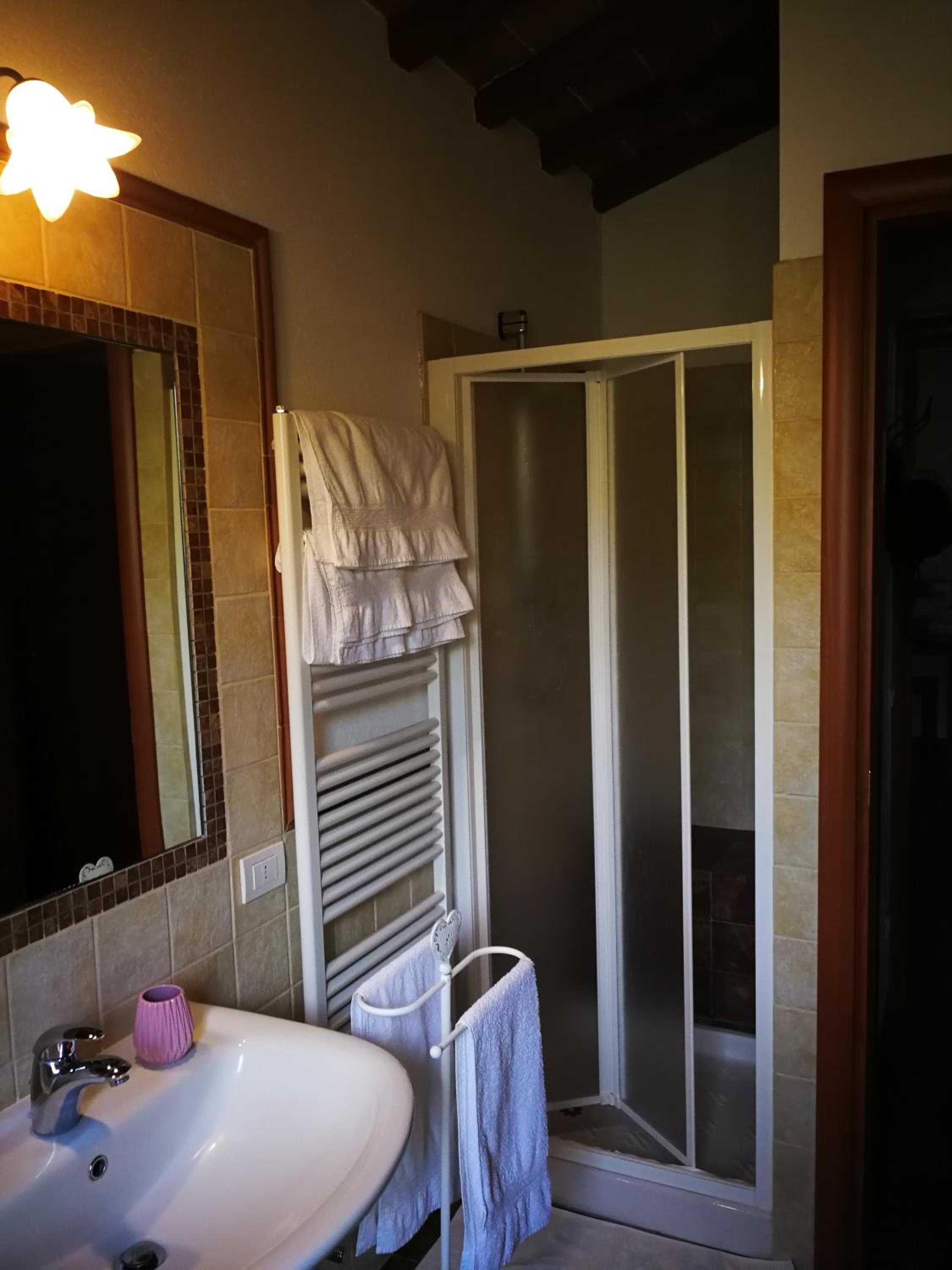 One-Bedroom Apartment - Photo 10