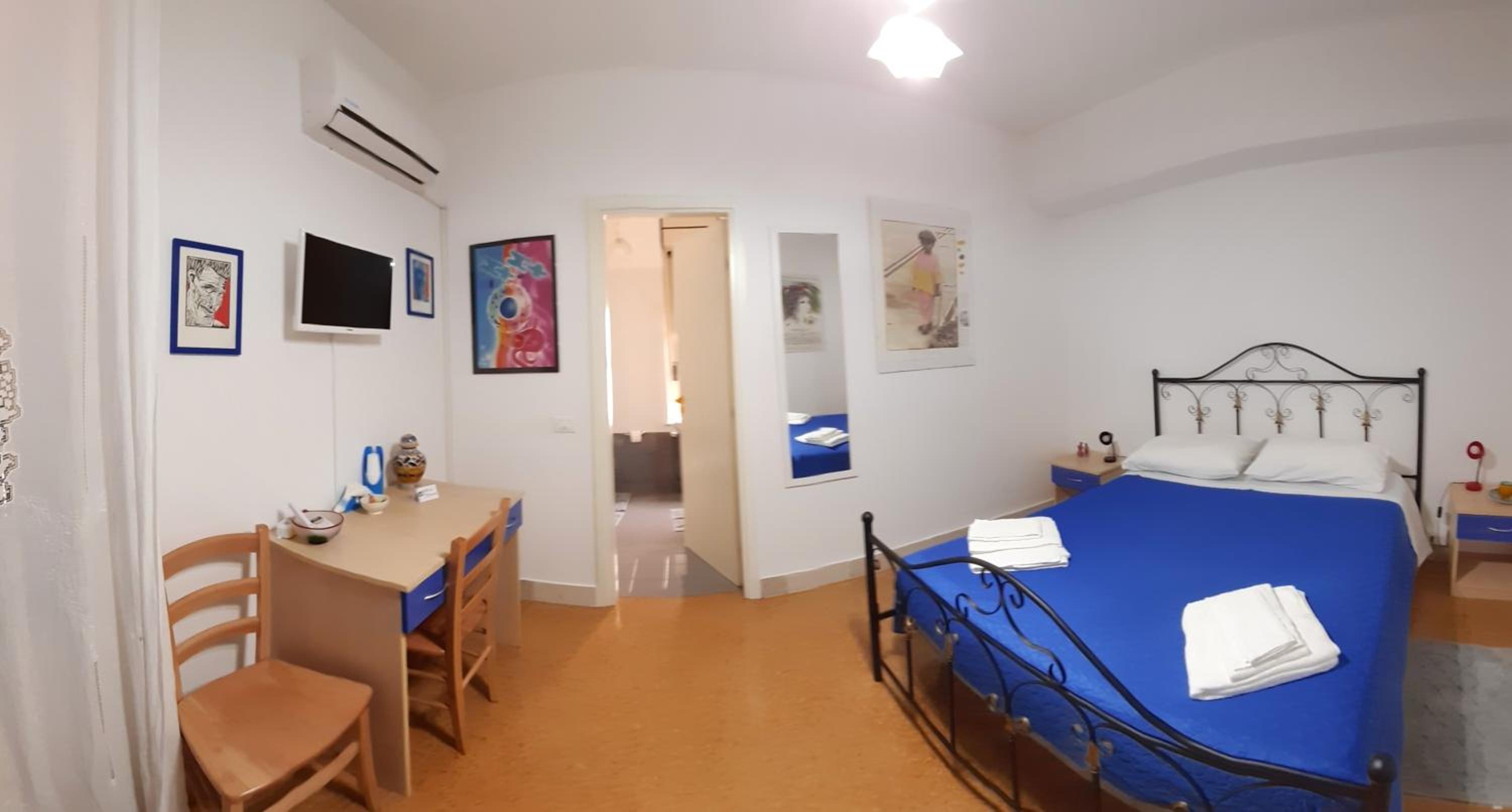 Double Room with Private Bathroom