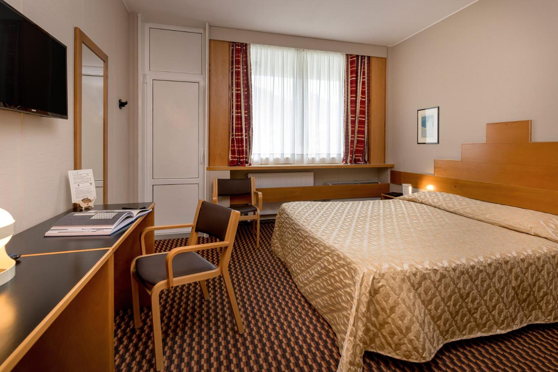 Superior Double or Twin Room - Photo 6