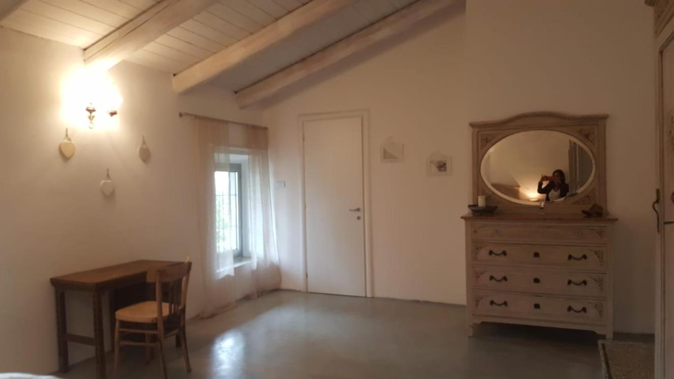 Large Double Room photo 2