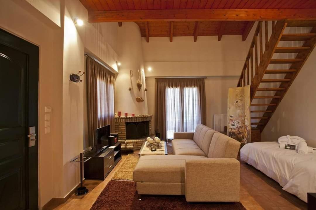 Quadruple Room with Mountain View - Photo 19